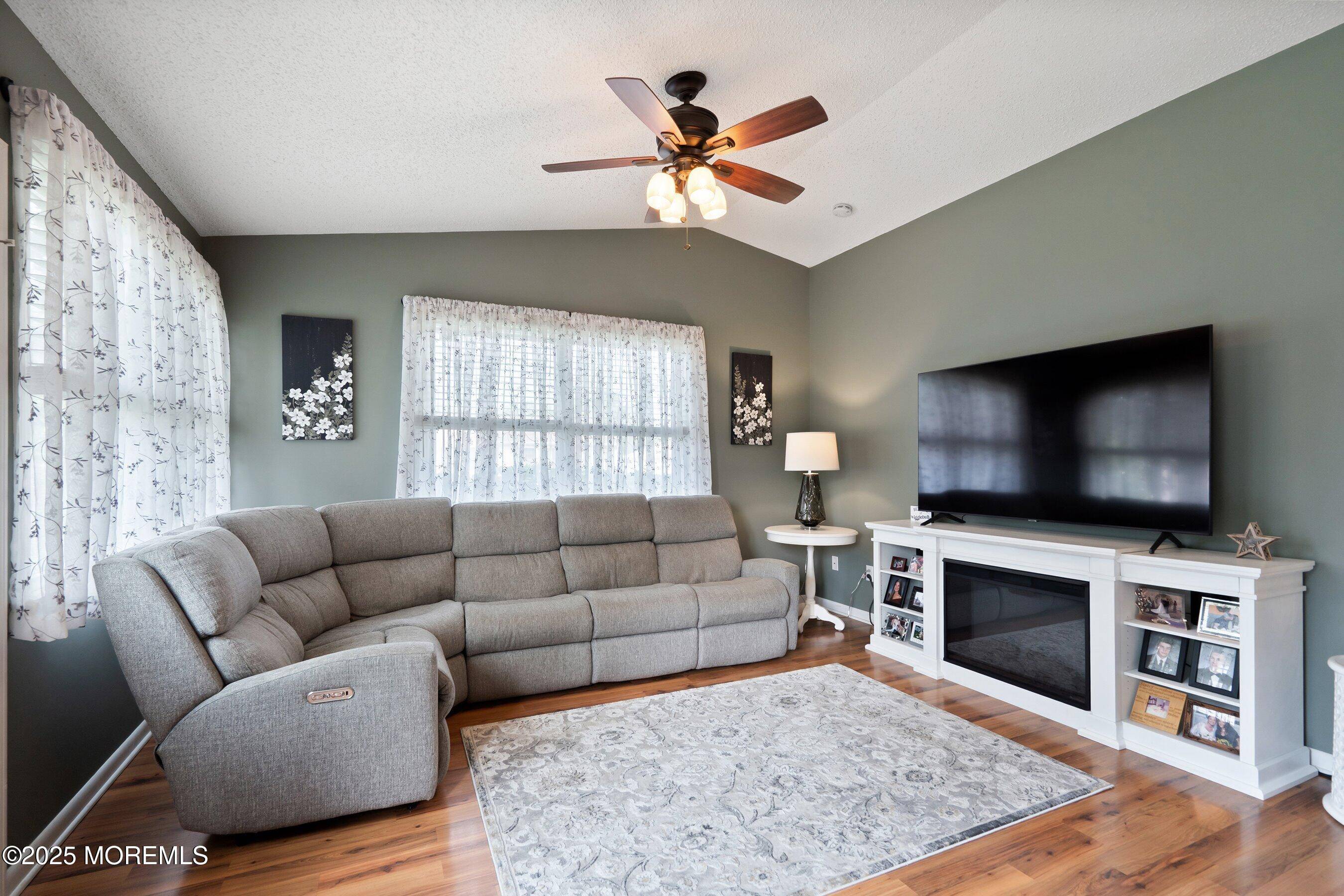 Hazlet, NJ 07730,5 E Jack Street