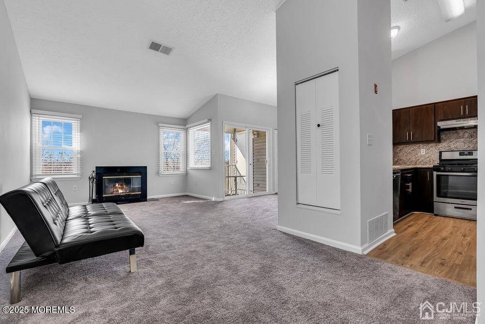 North Brunswick, NJ 08902,1236 Edpas Road