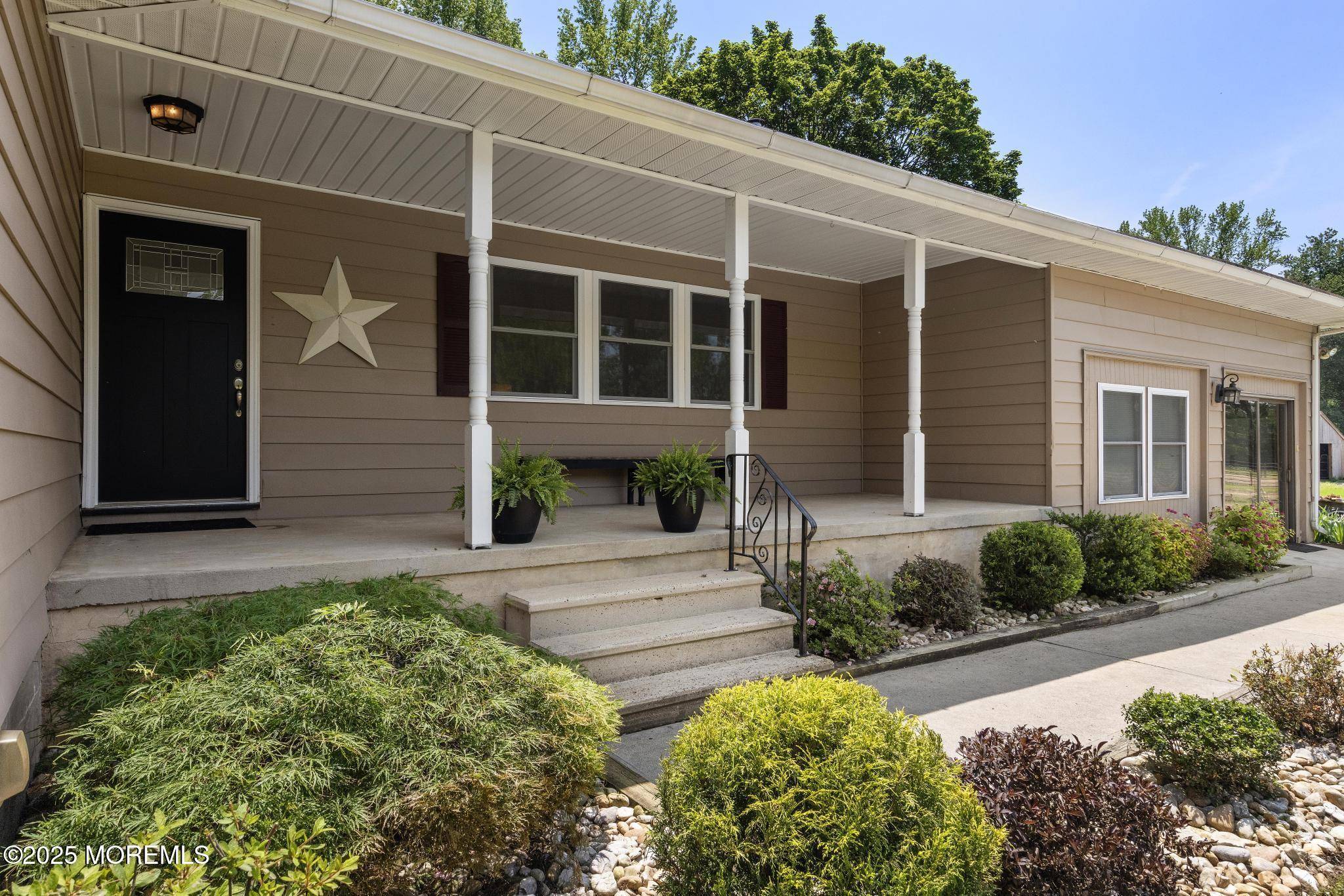 Allentown, NJ 08501,174 Ellisdale Road