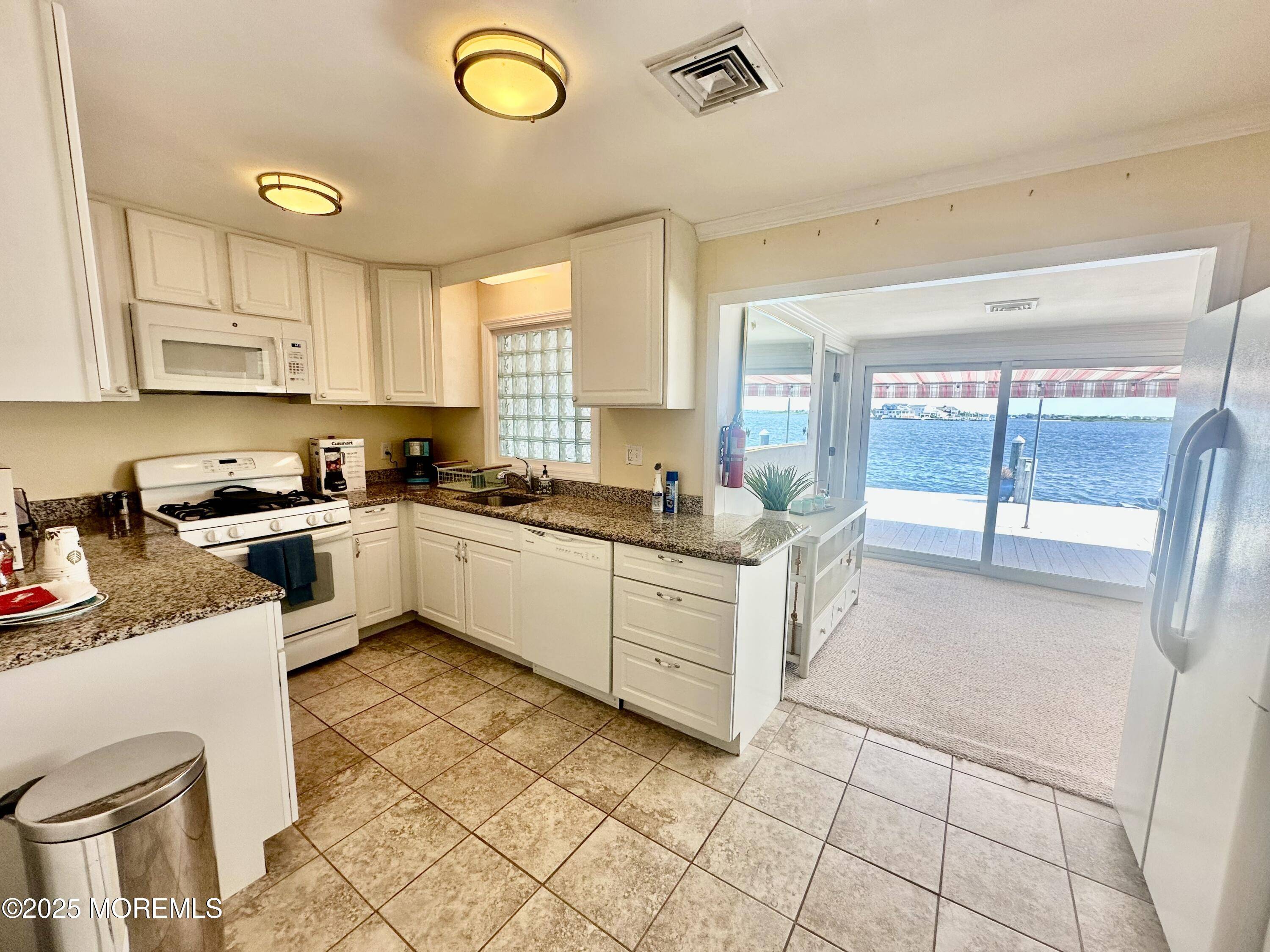 Lavallette, NJ 08735,259 Joseph Street