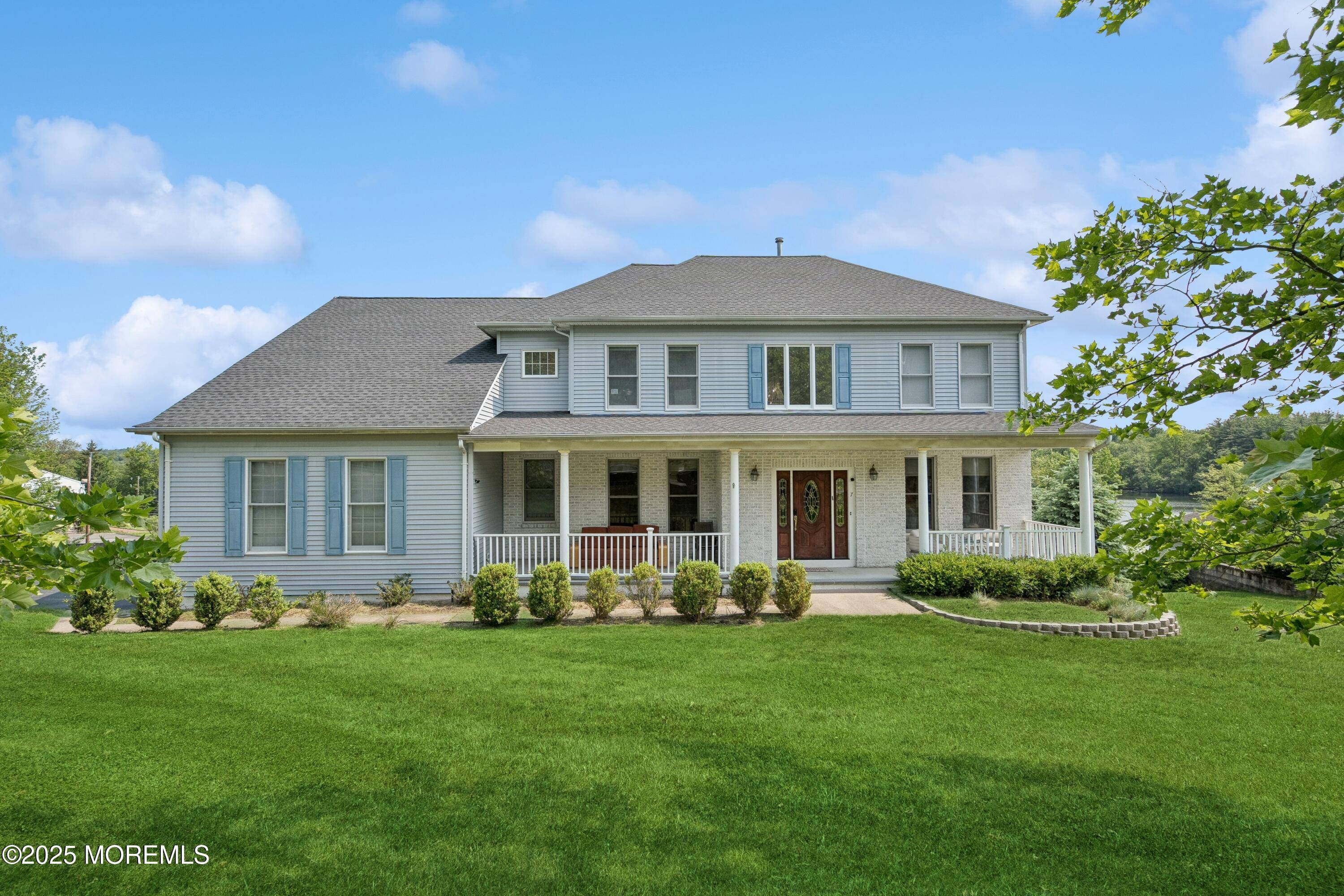 Haledon, NJ 07508,7 Cranberry Court