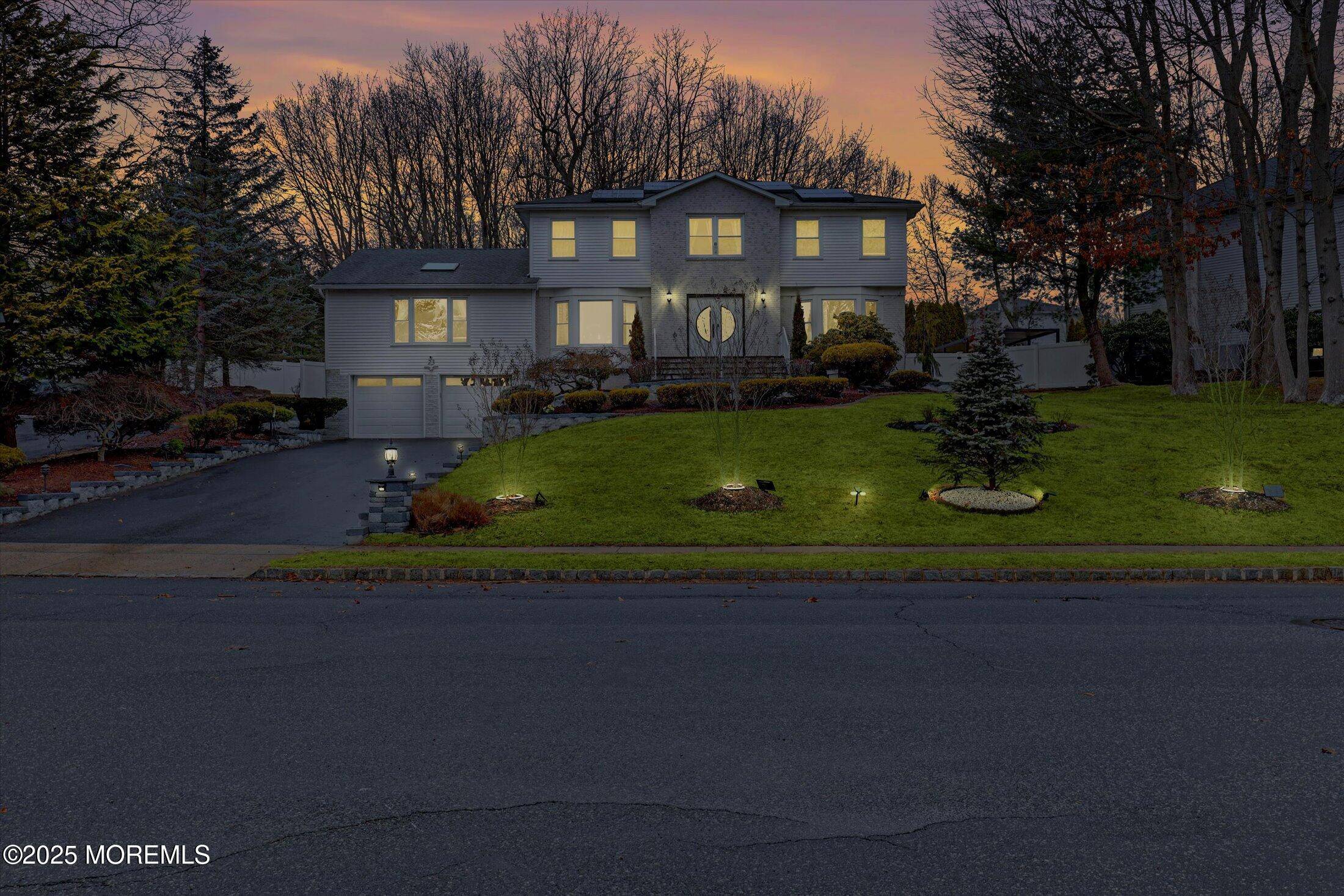Manalapan, NJ 07726,23 Country Oaks Drive