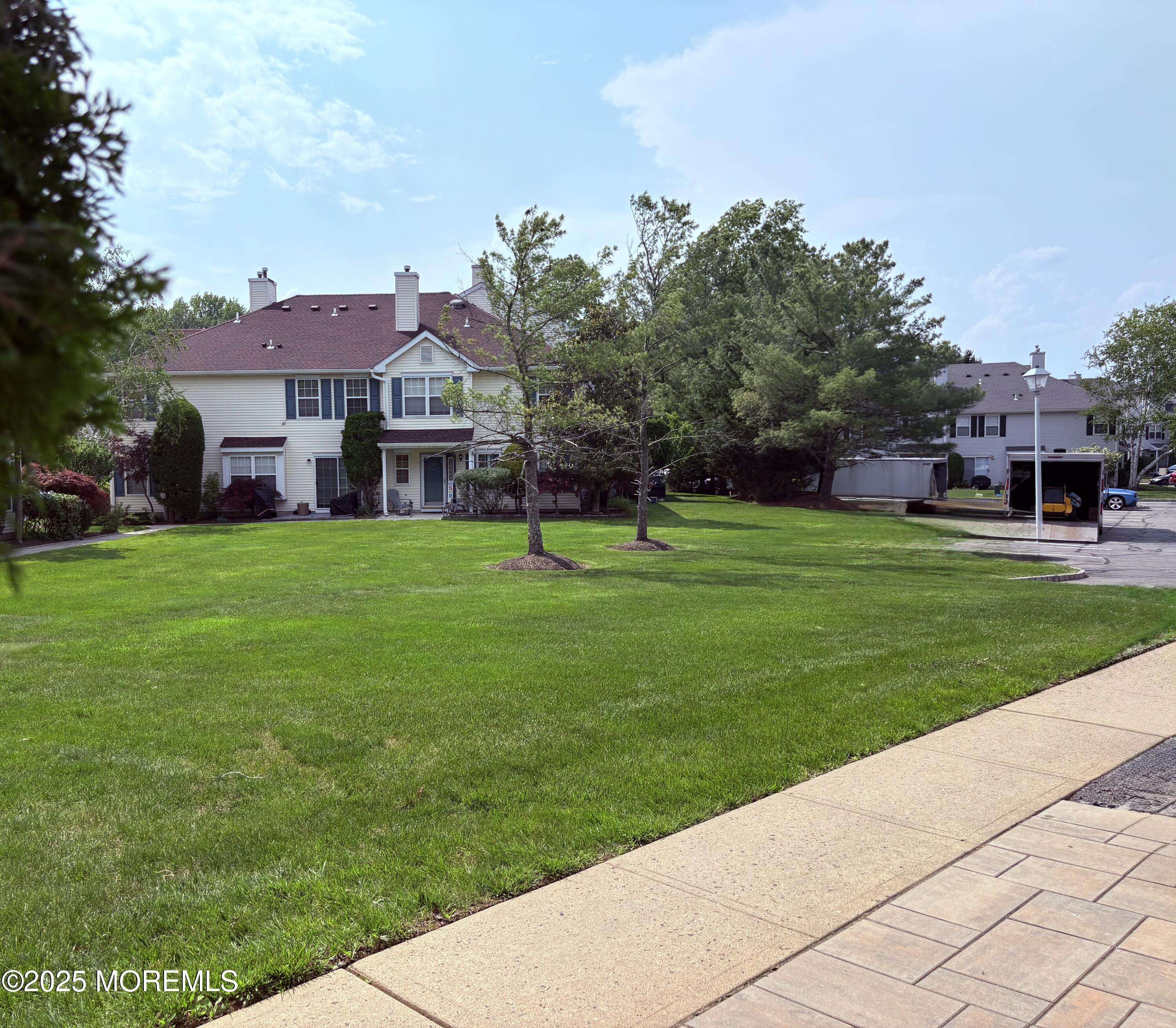 Morganville, NJ 07751,877 Mariposa Court