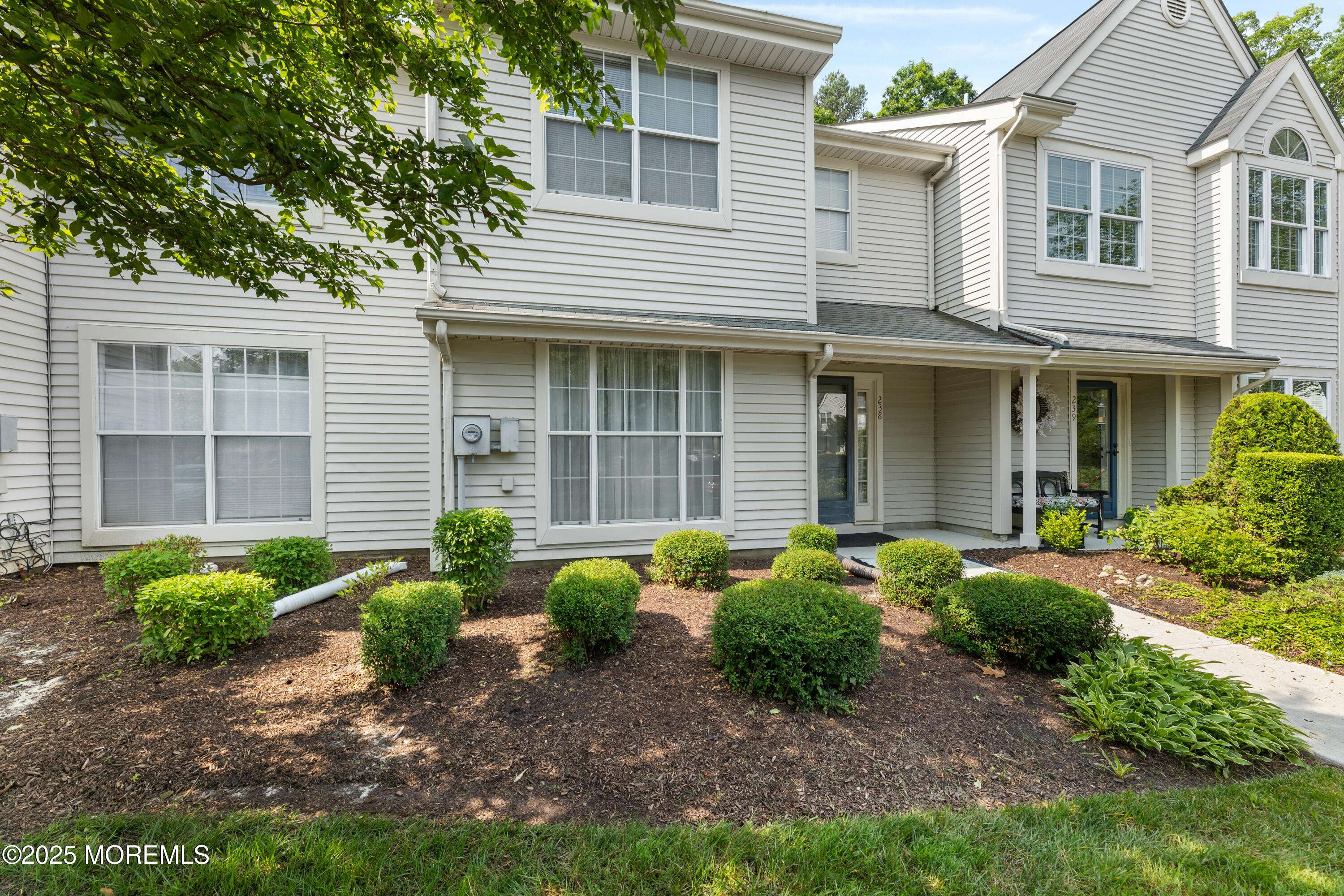 Howell, NJ 07731,238 Larchwood Court