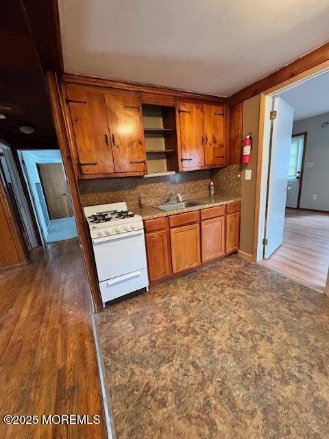 Toms River, NJ 08753,1950 Red Cedar Street
