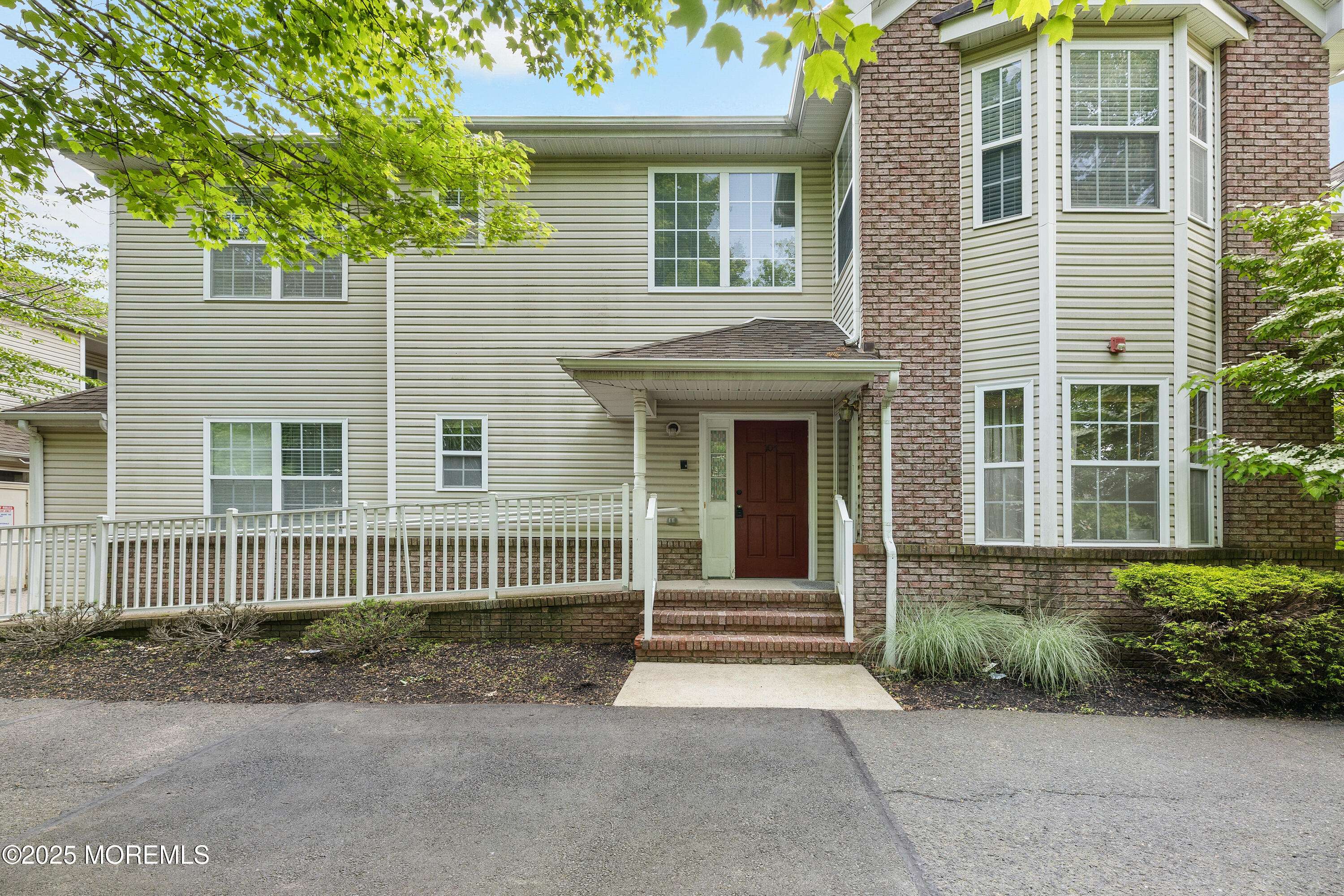 Piscataway Twp, NJ 08854,107 Forest Drive