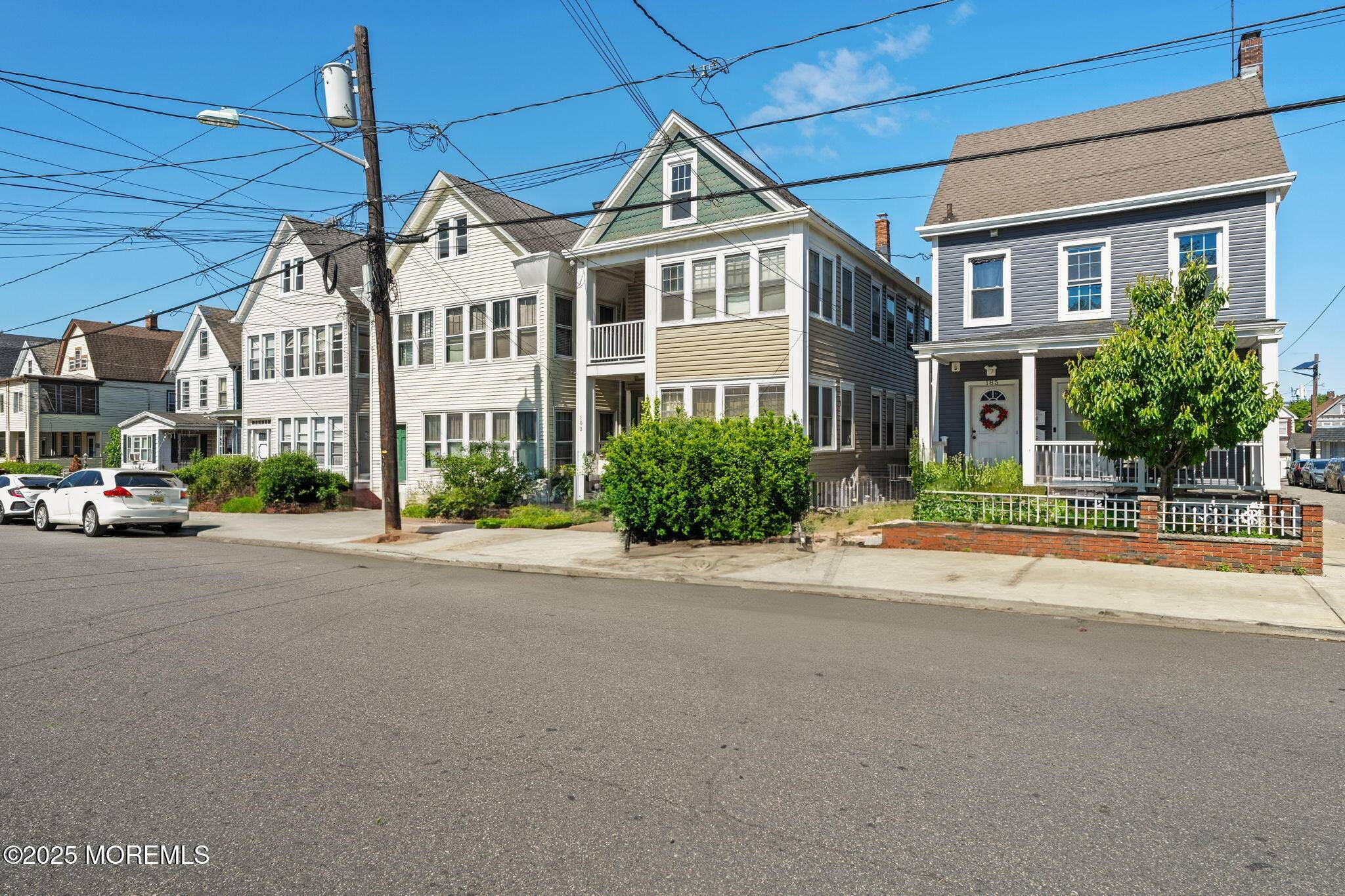 Perth Amboy City, NJ 08861,183 State Street