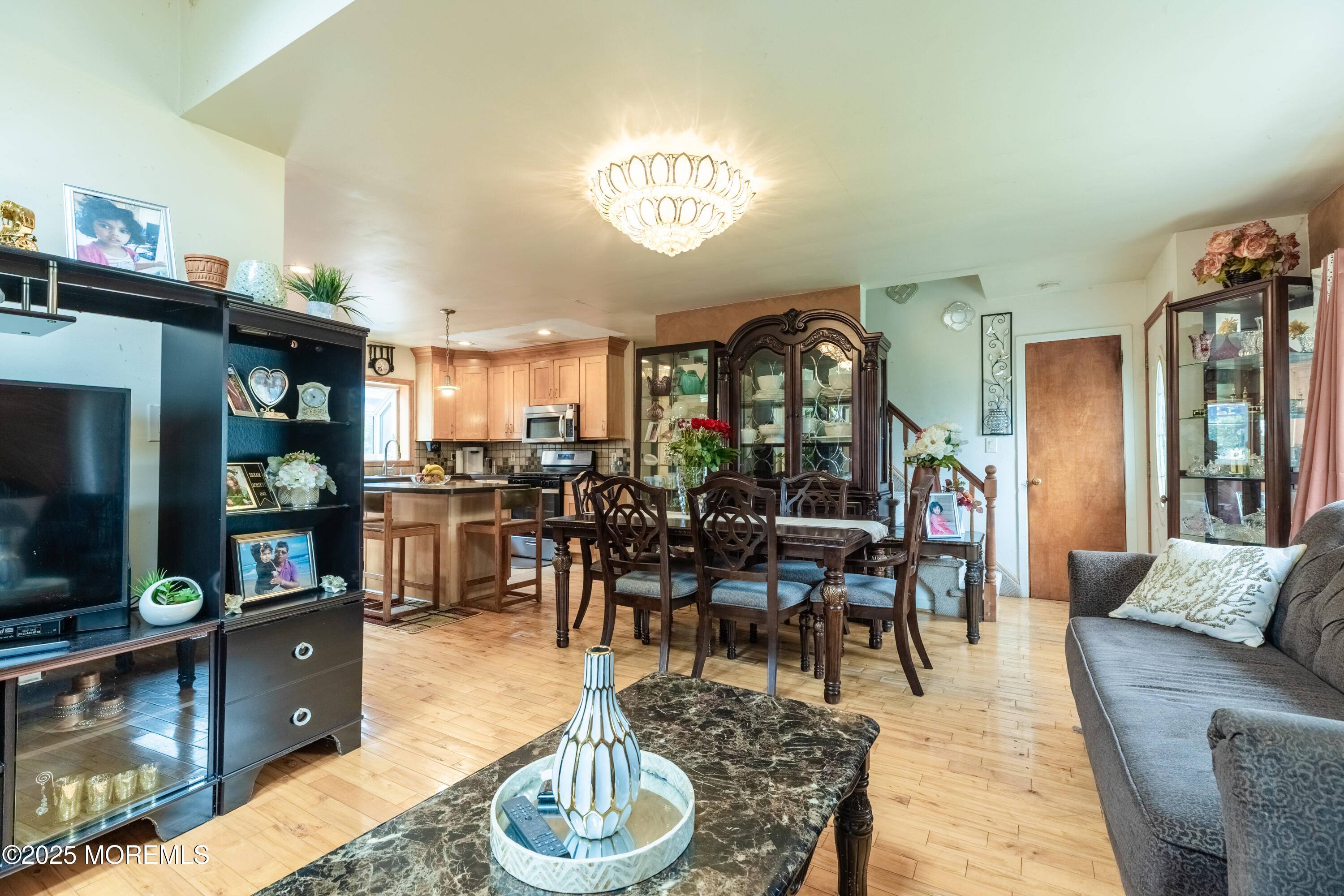 East Brunswick, NJ 08816,8 Dale Road