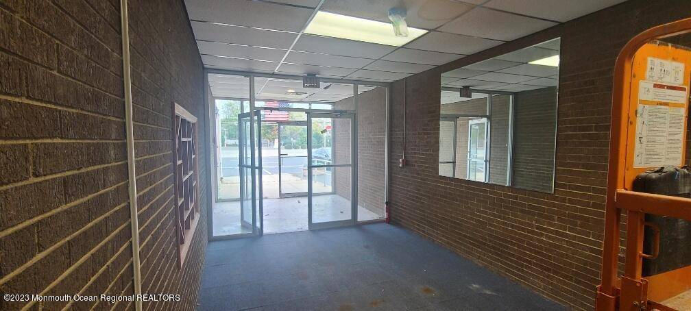 Belford, NJ 07718,536 State Route 36