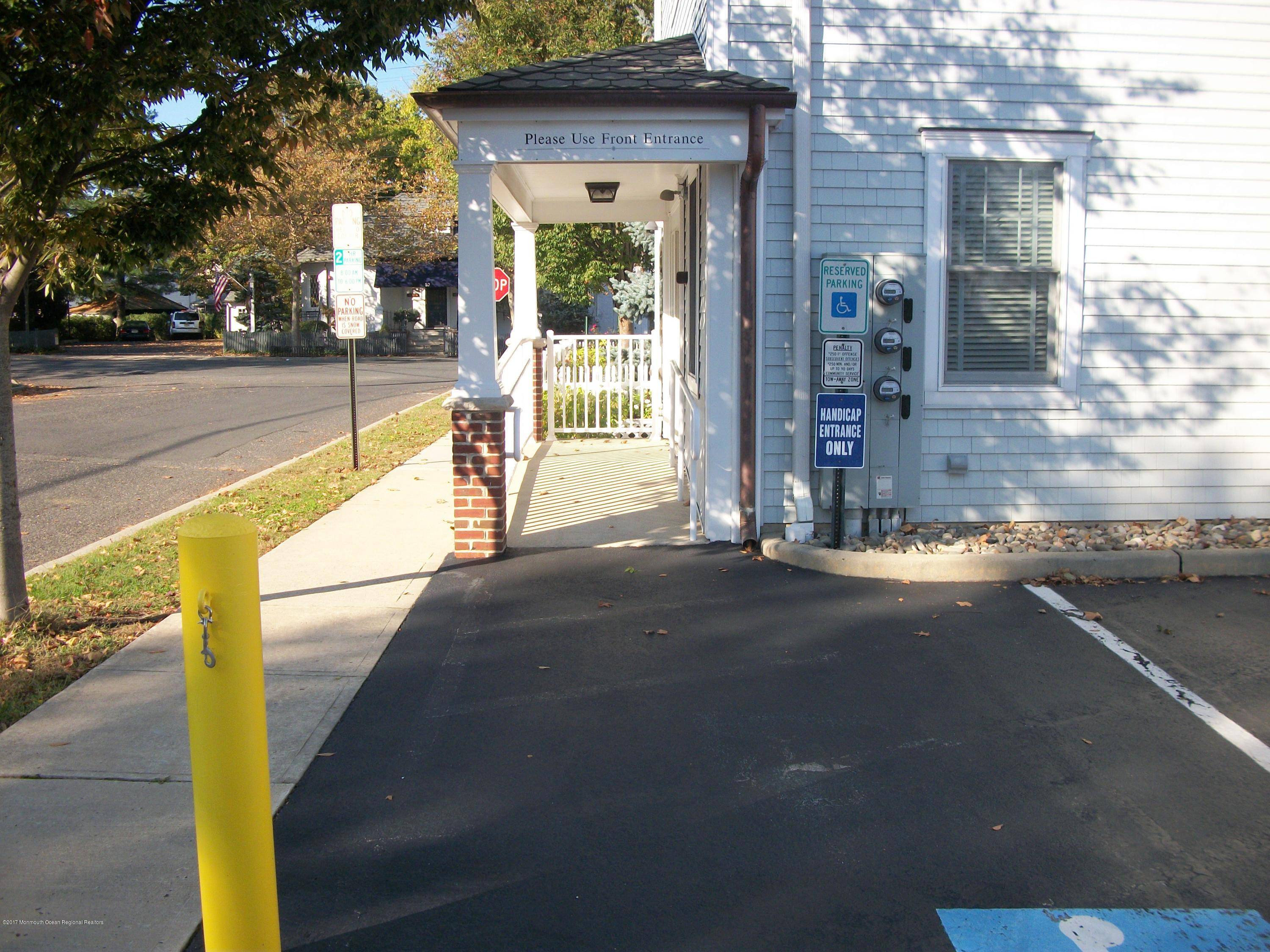 Red Bank, NJ 07701,55 N Bridge Avenue #4