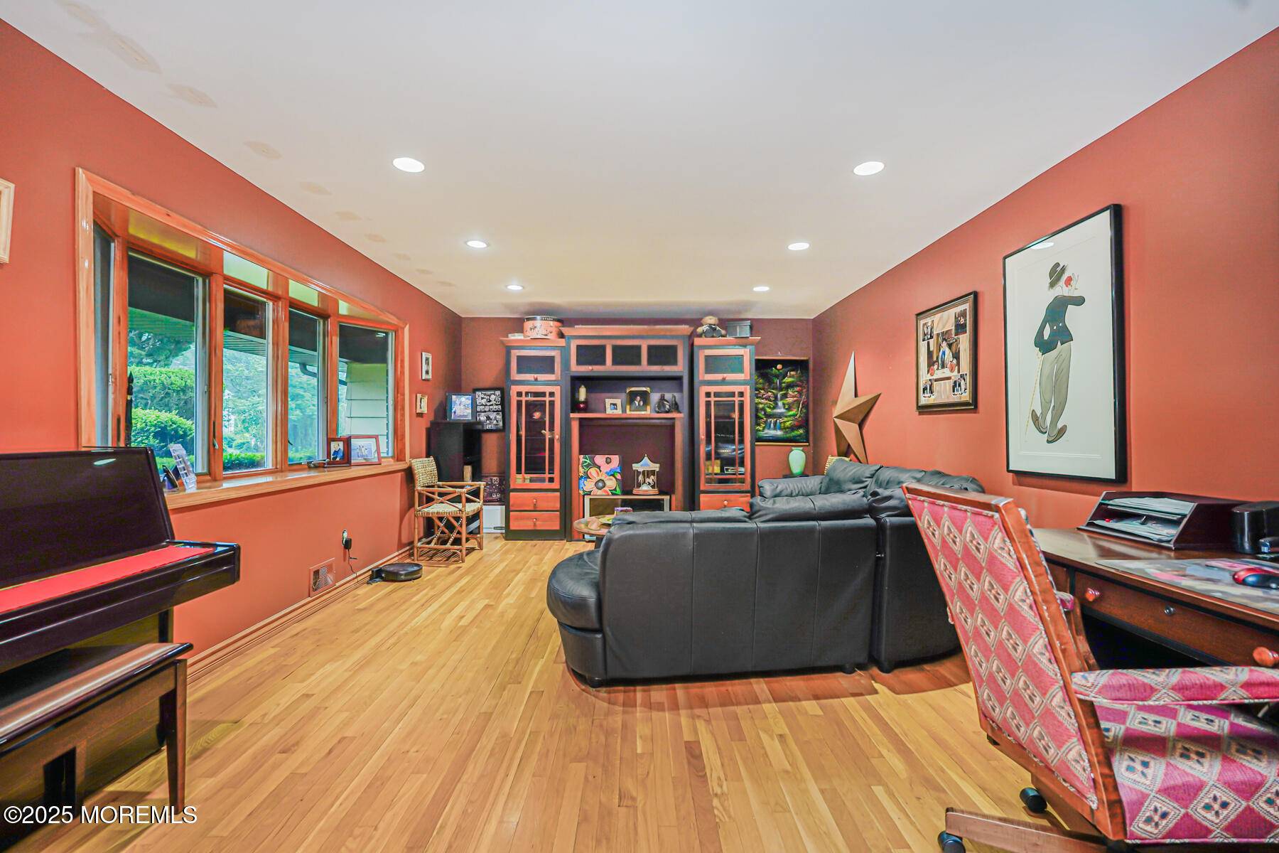 East Brunswick, NJ 08816,21 Green Hills Road