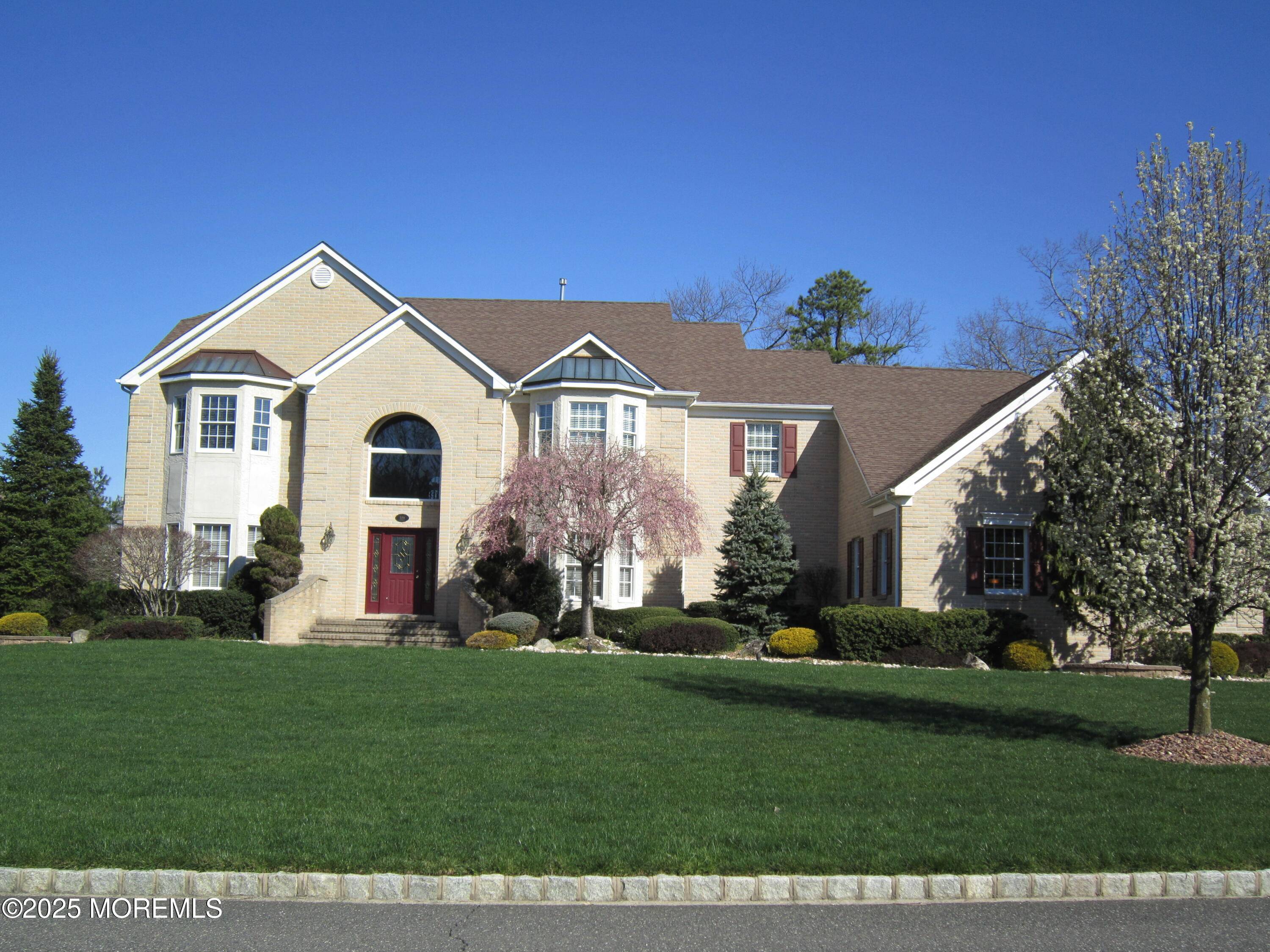 Freehold, NJ 07728,329 Valley View Circle