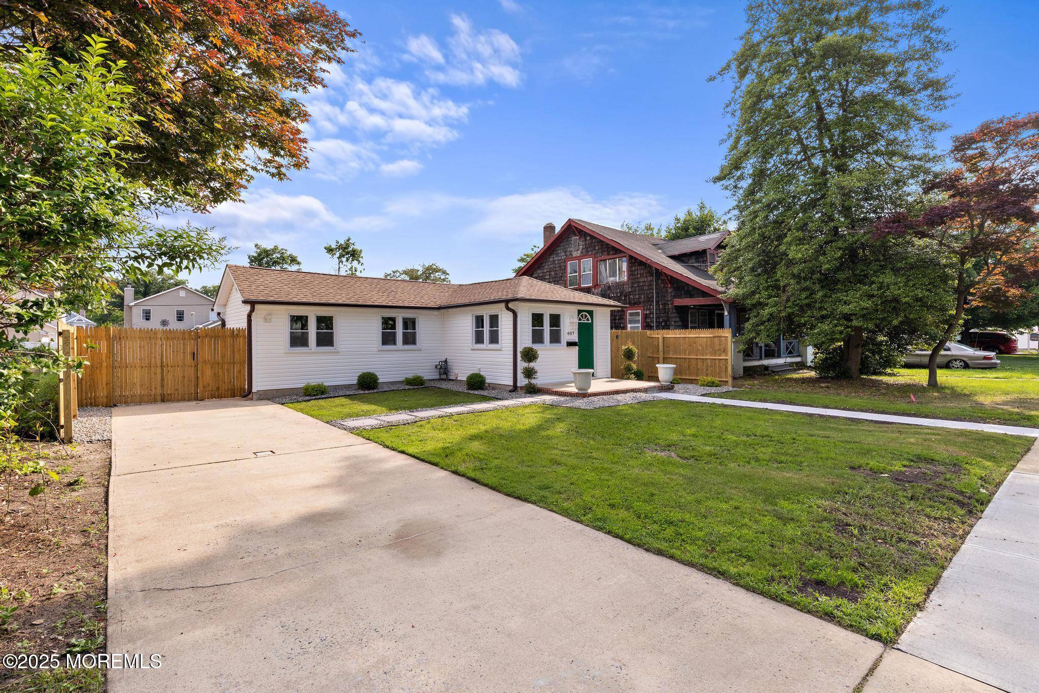 Spring Lake Heights, NJ 07762,607 Warren Avenue