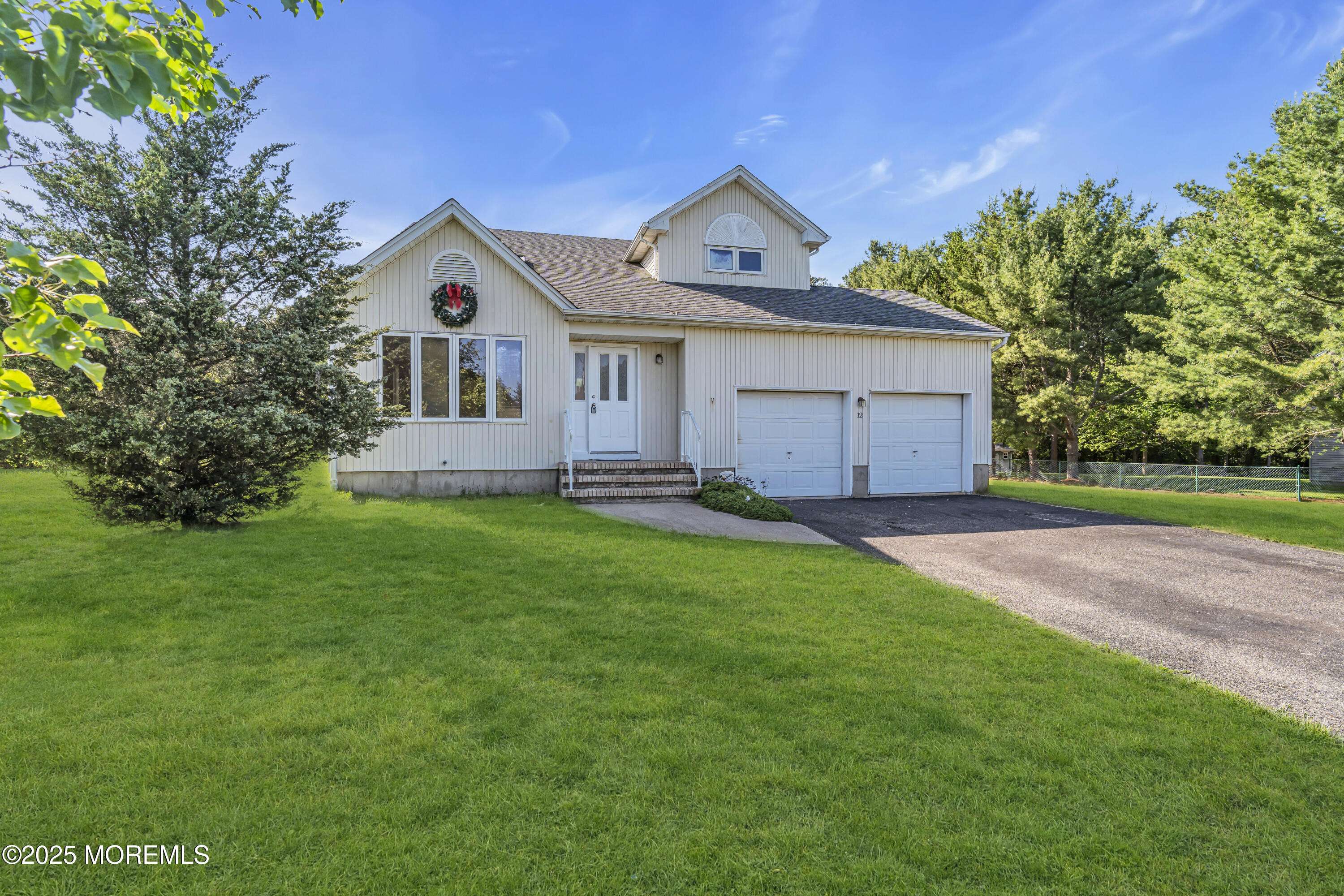 Jackson, NJ 08527,12 Skylark Drive