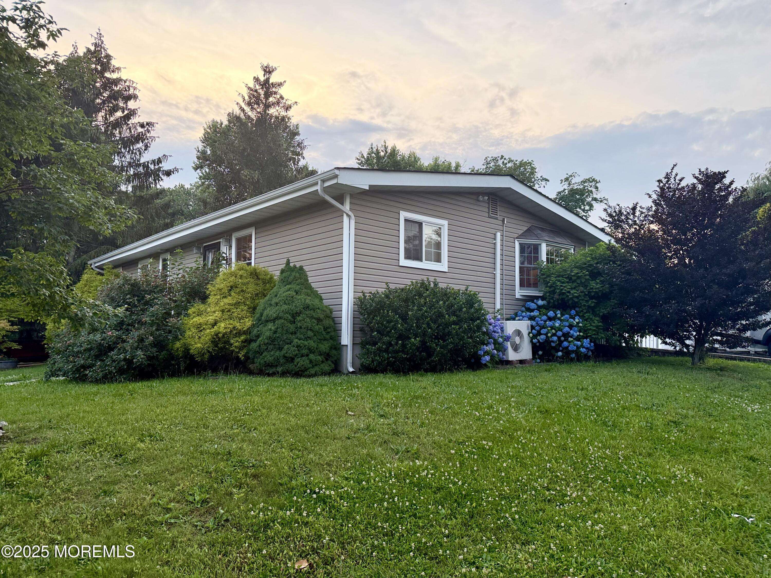 Belford, NJ 07718,167 Brookside Drive