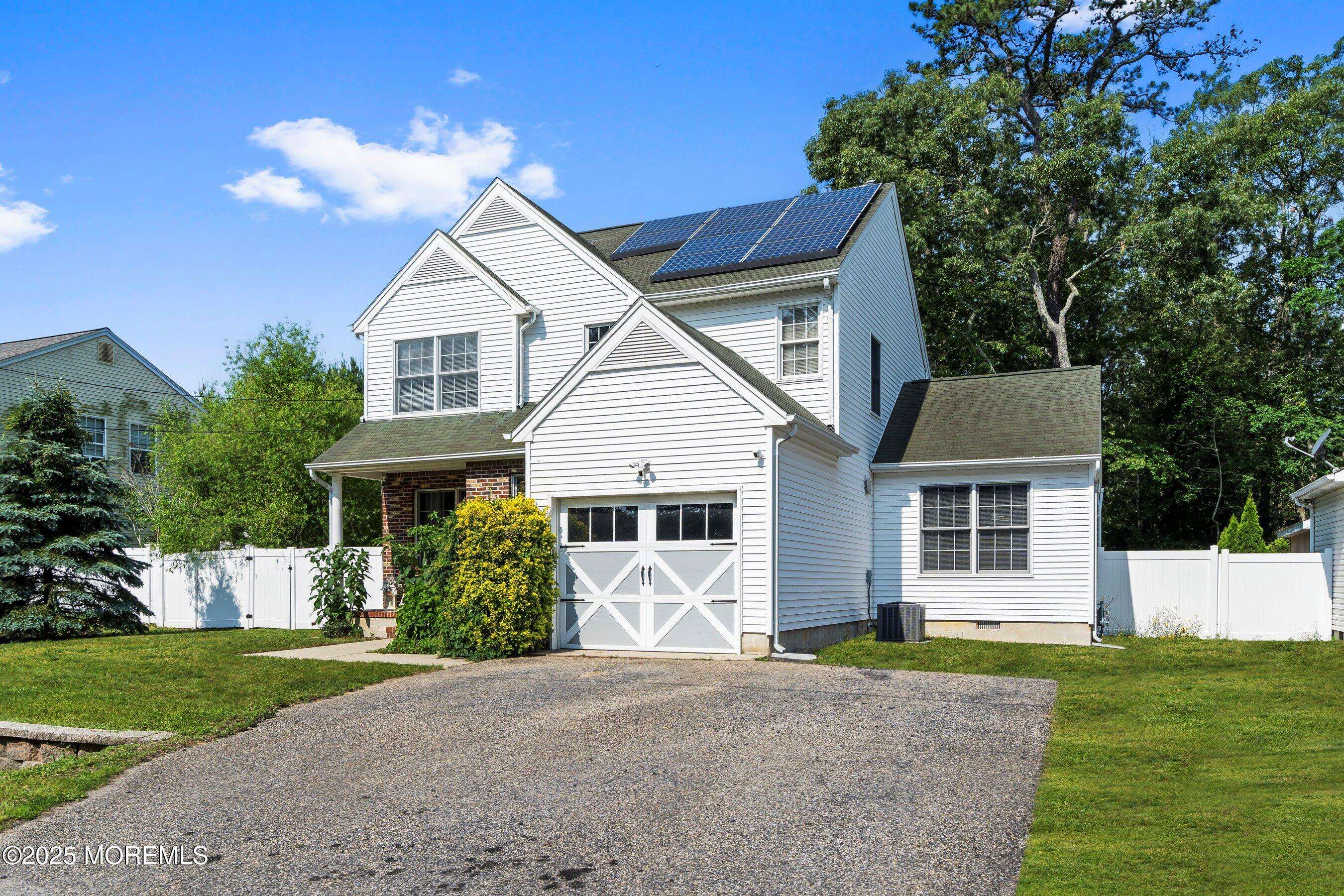 Forked River, NJ 08731,724 Sandy Hook Drive