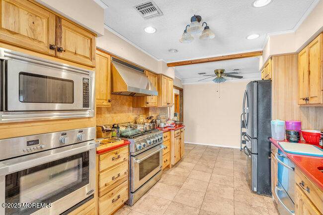 Forked River, NJ 08731,504 Devoe Avenue