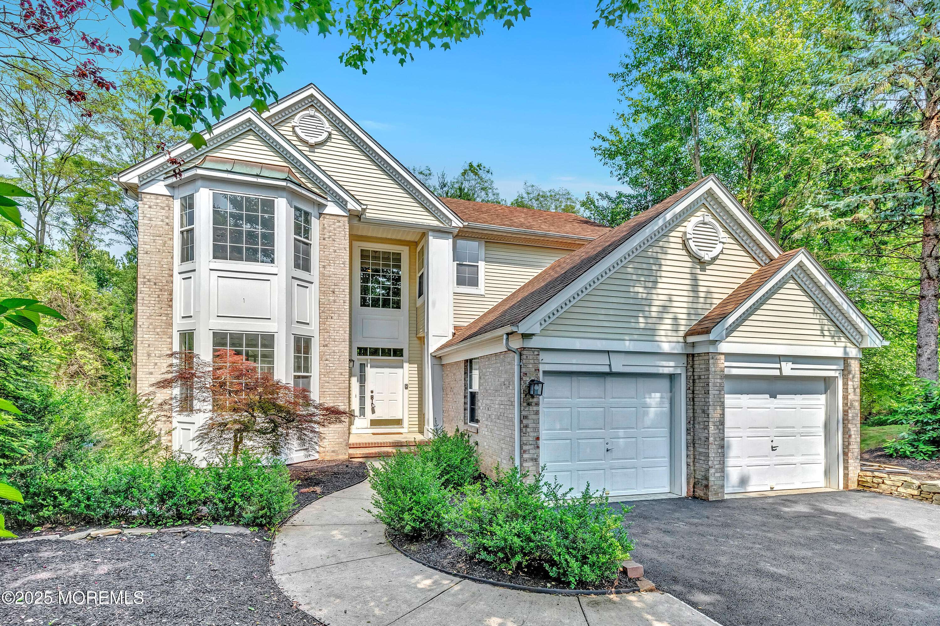 Colts Neck, NJ 07722,8 Armistead Ky