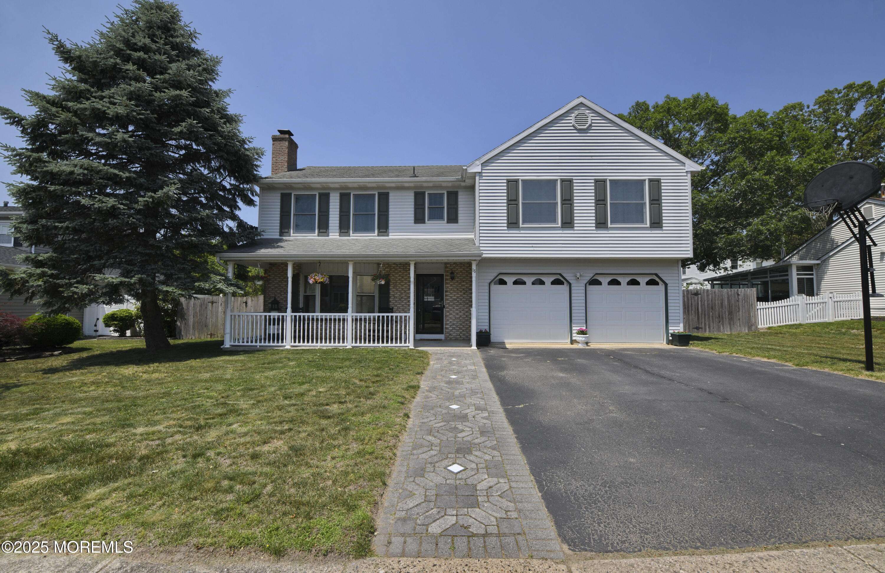 Howell, NJ 07731,15 Tamarack Street