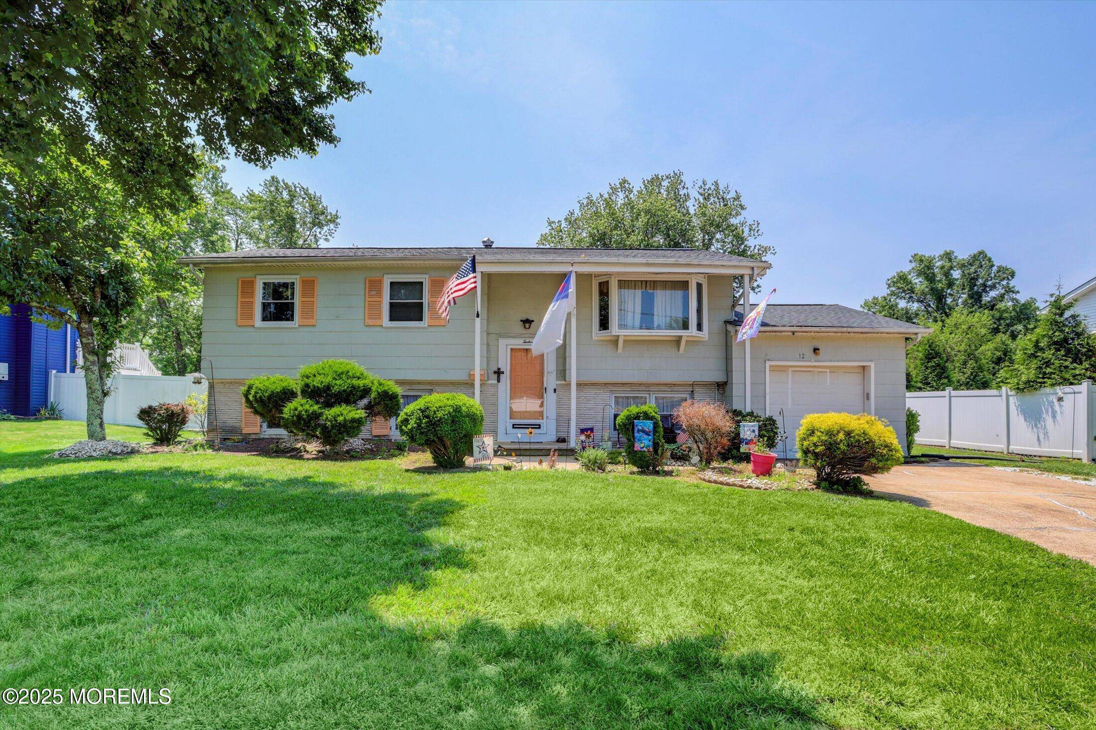 Jackson, NJ 08527,12 Steven Place