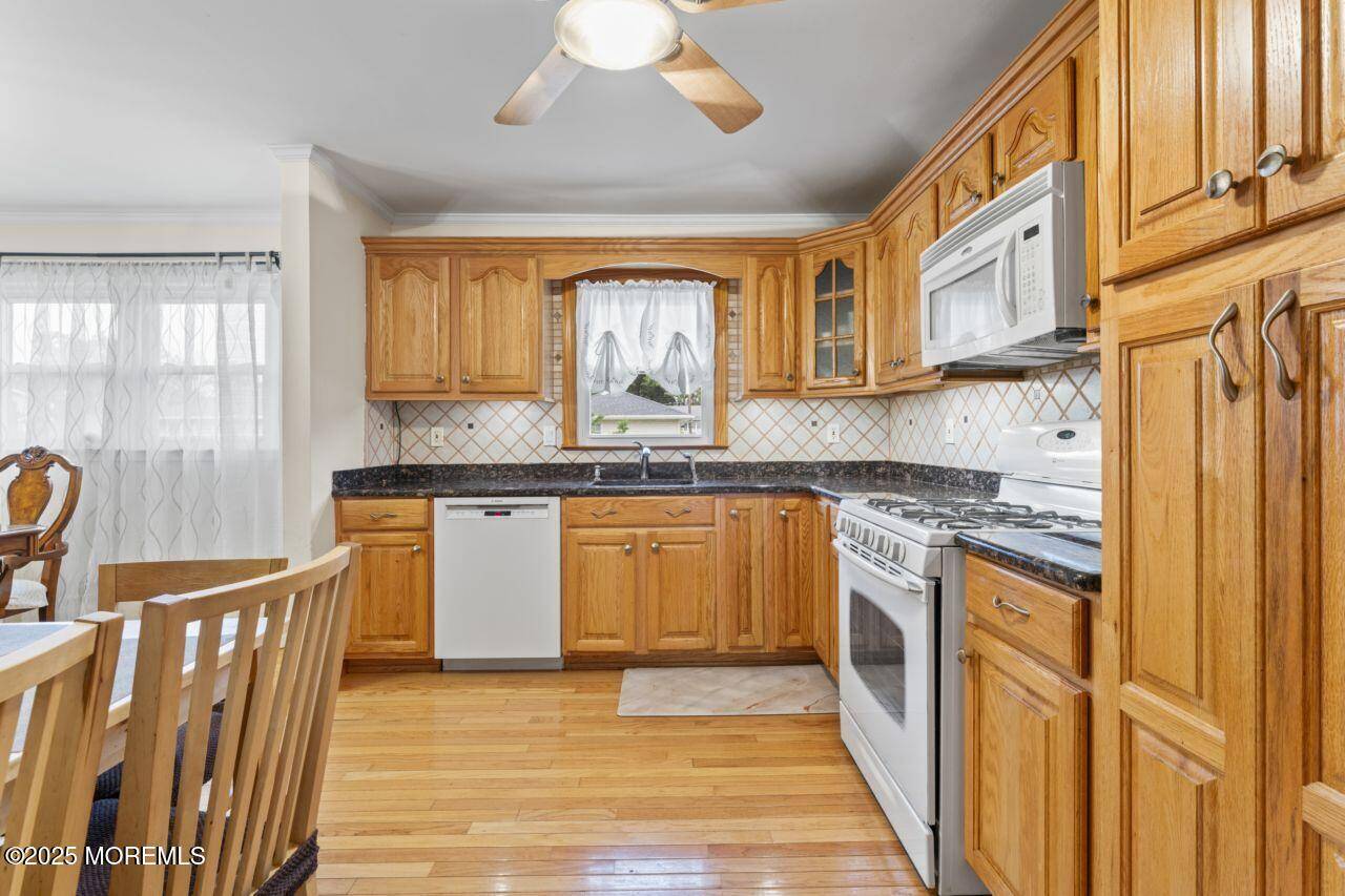 Iselin, NJ 08830,44 Pleasant Avenue