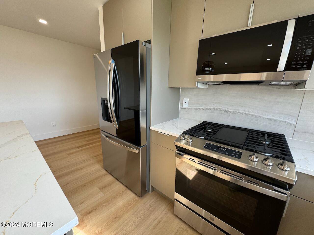 Belmar, NJ 07719,1 Ocean Avenue #30