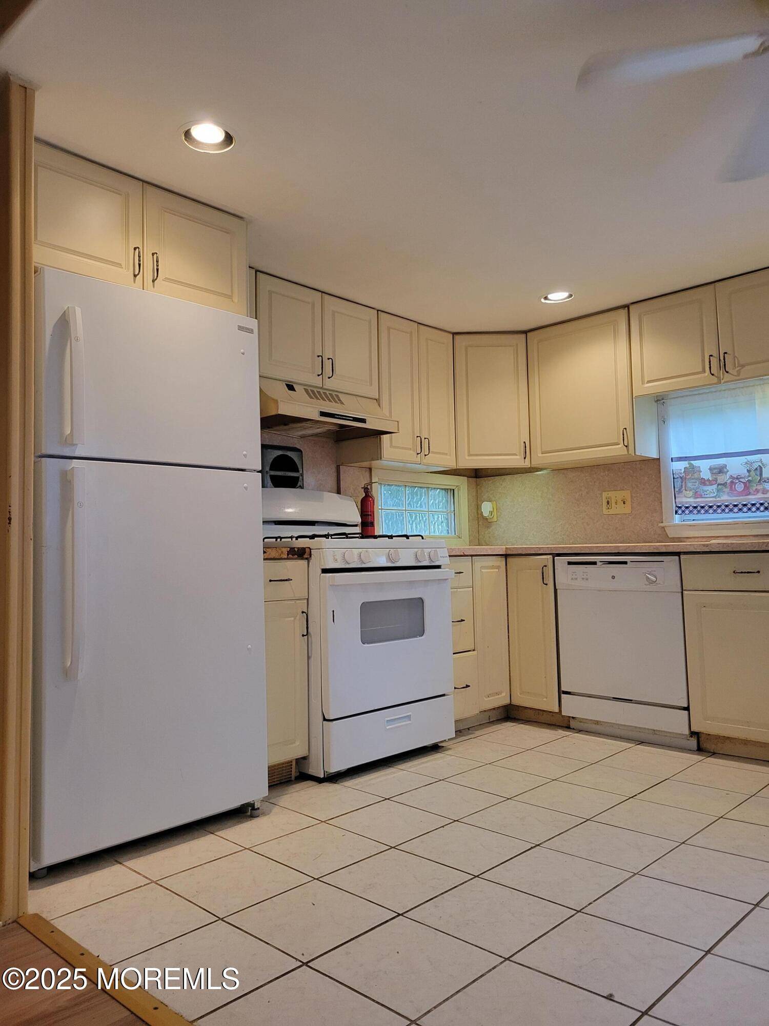 Jackson, NJ 08527,39 Antonia Drive