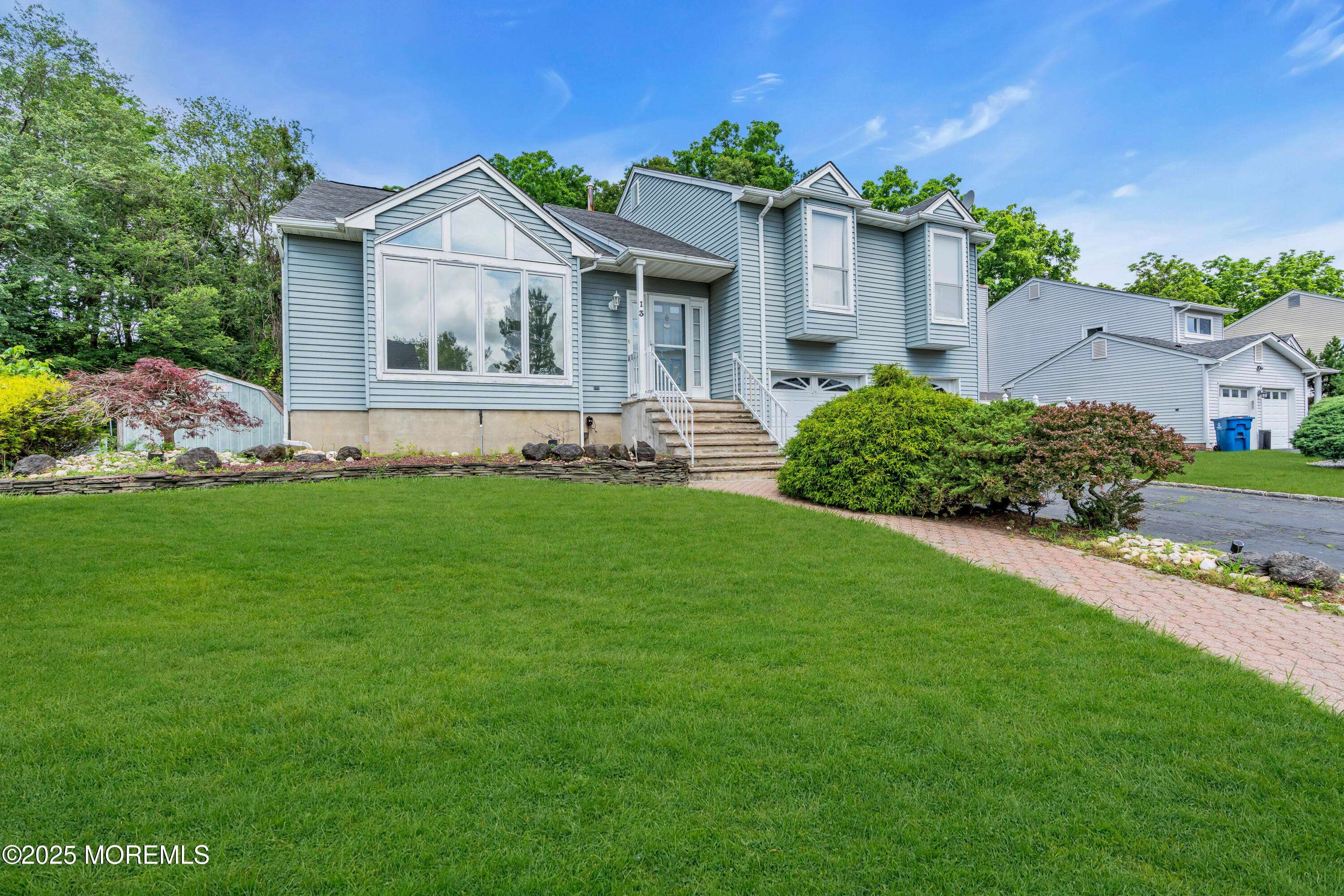 Howell, NJ 07731,13 Heritage Drive