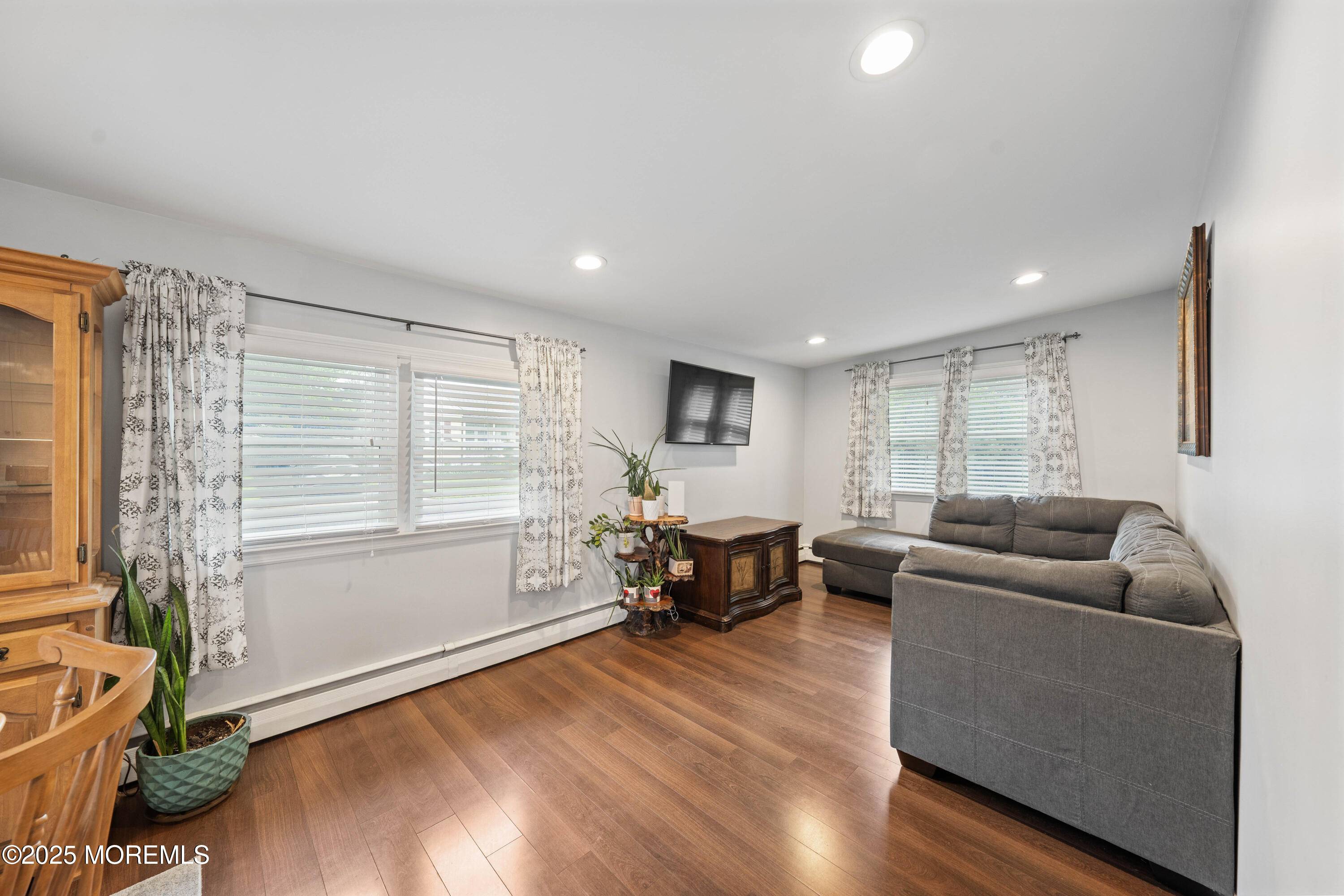Cliffwood Beach, NJ 07735,412 Welstead Way