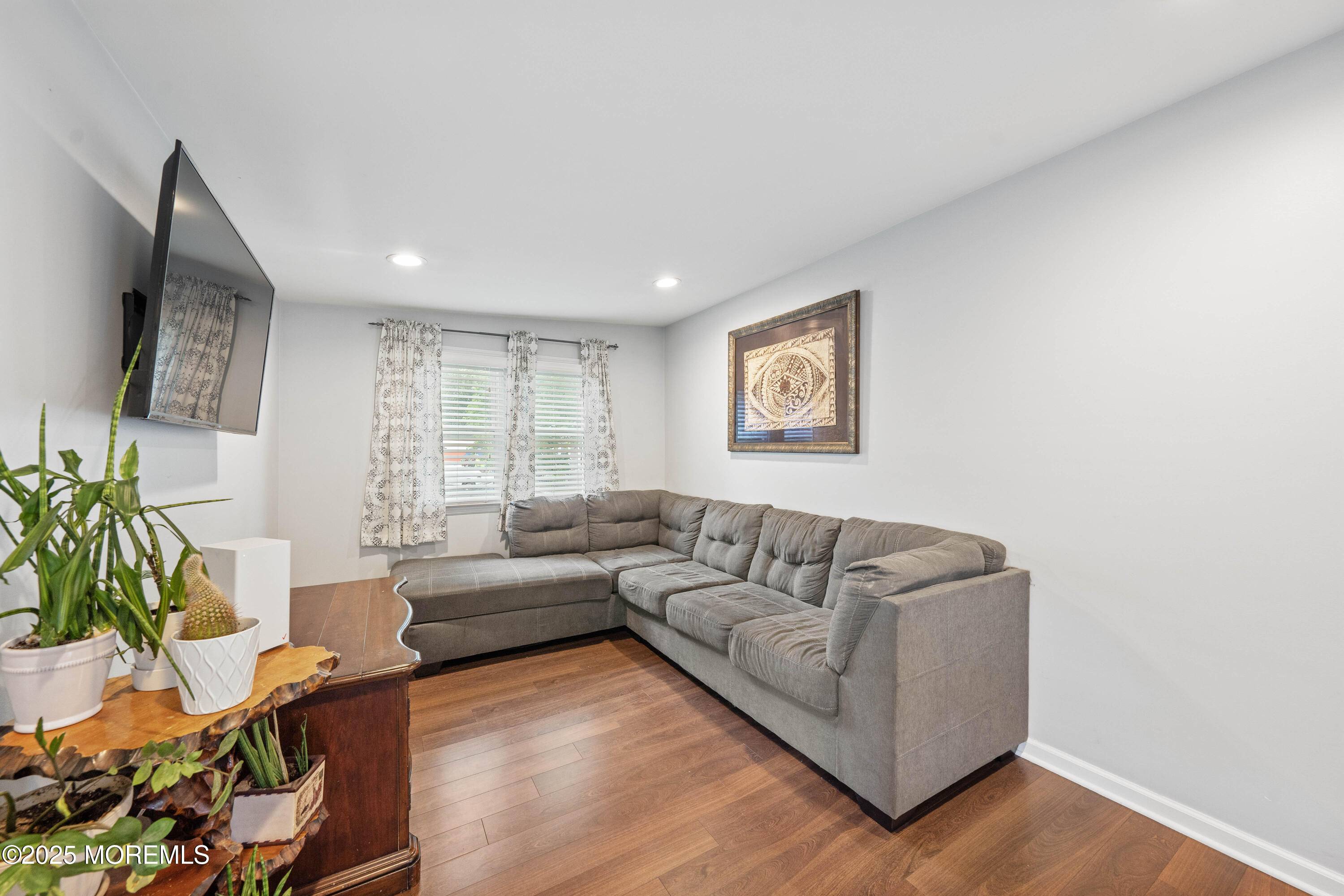 Cliffwood Beach, NJ 07735,412 Welstead Way