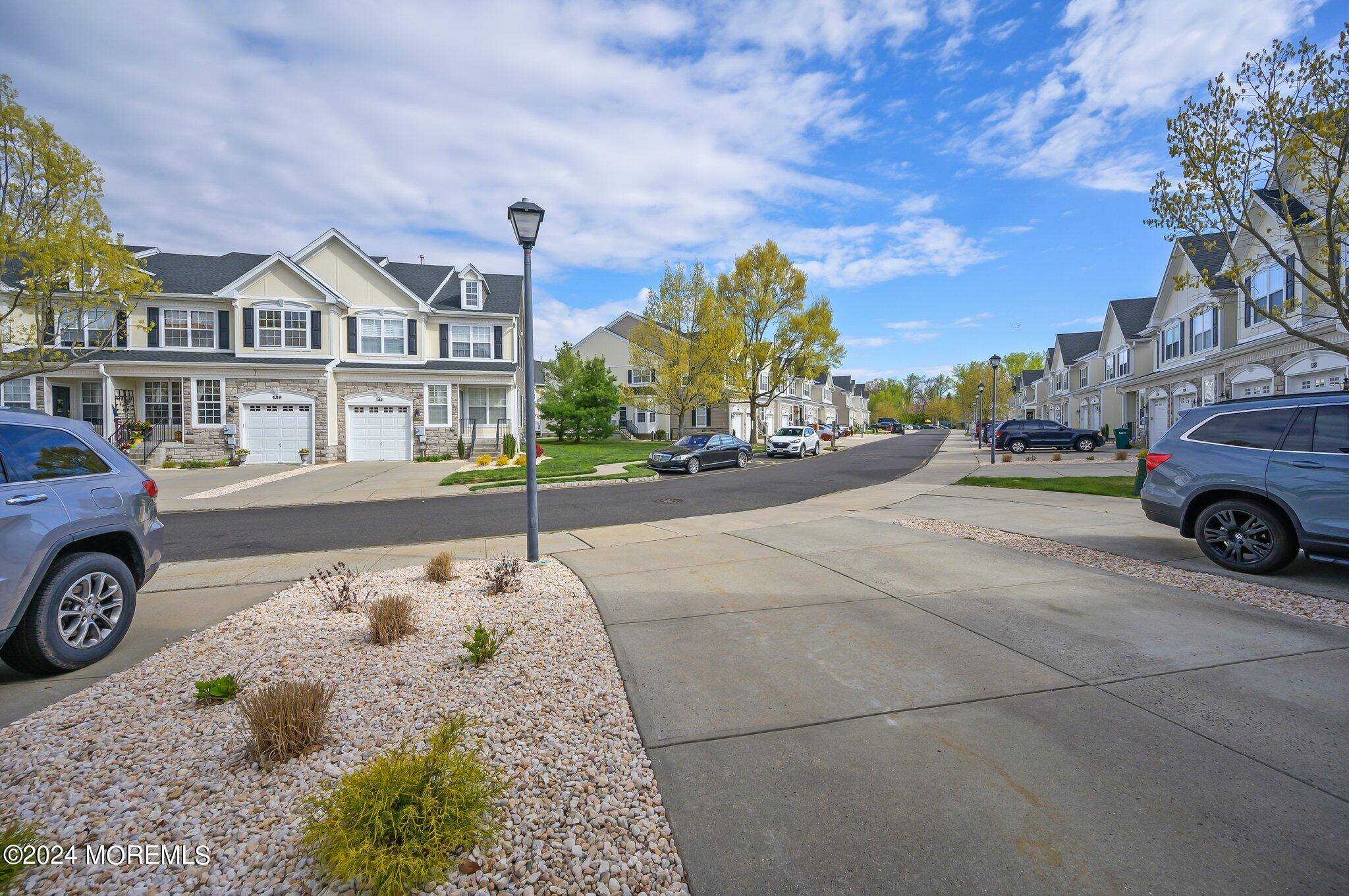 Jackson, NJ 08527,94 Brookfield Drive