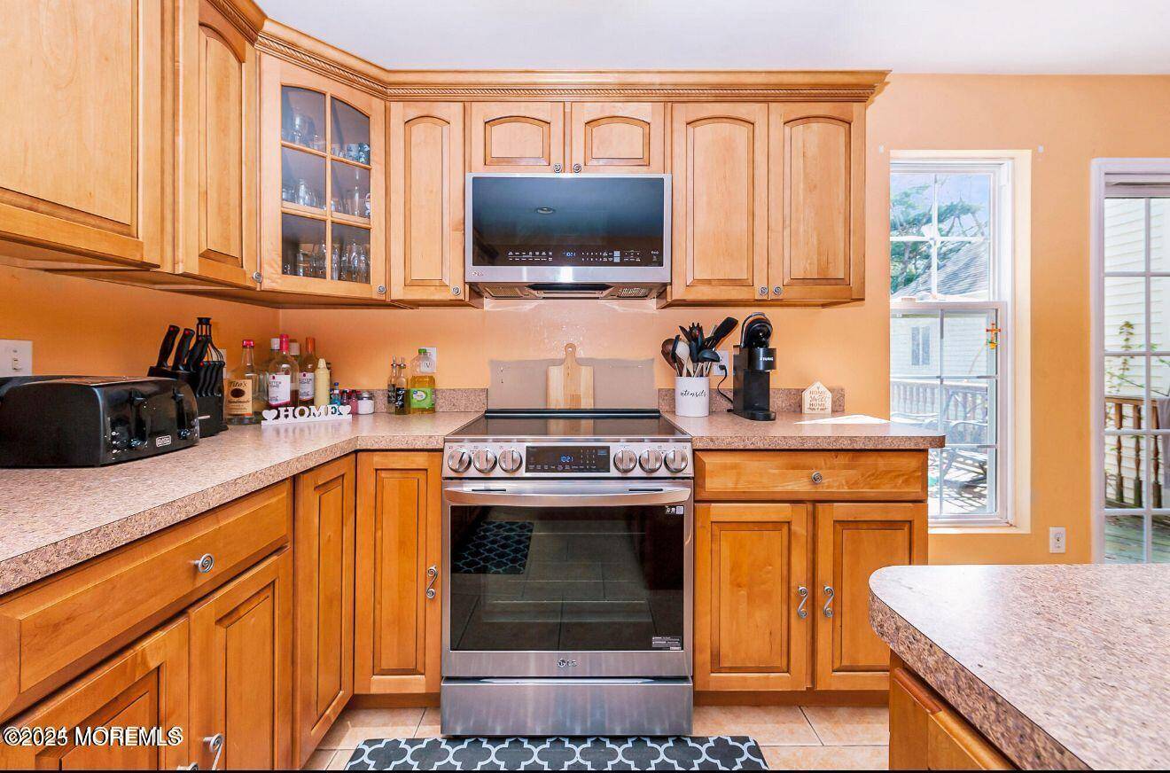 Jackson, NJ 08527,627 Eltone Road