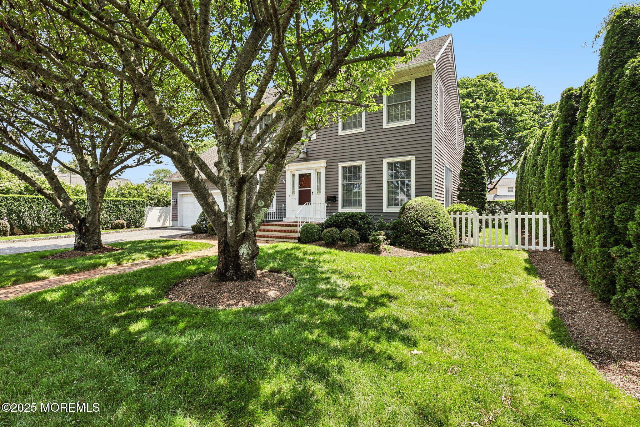 Spring Lake, NJ 07762,404 5th Avenue