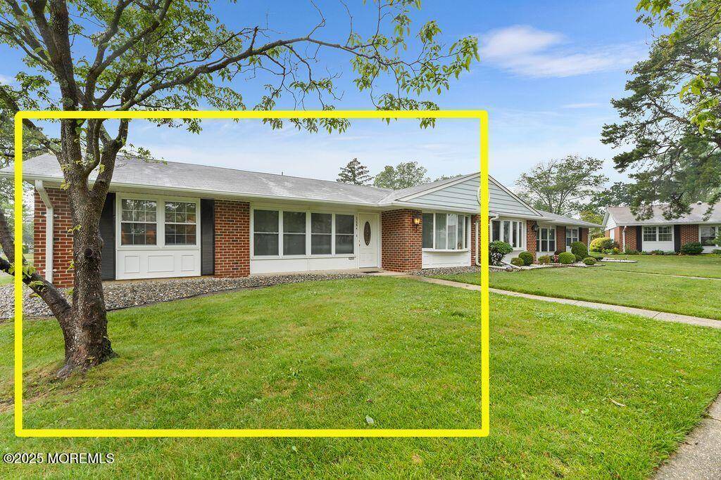 Lakewood, NJ 08701,1058 Argyll Circle