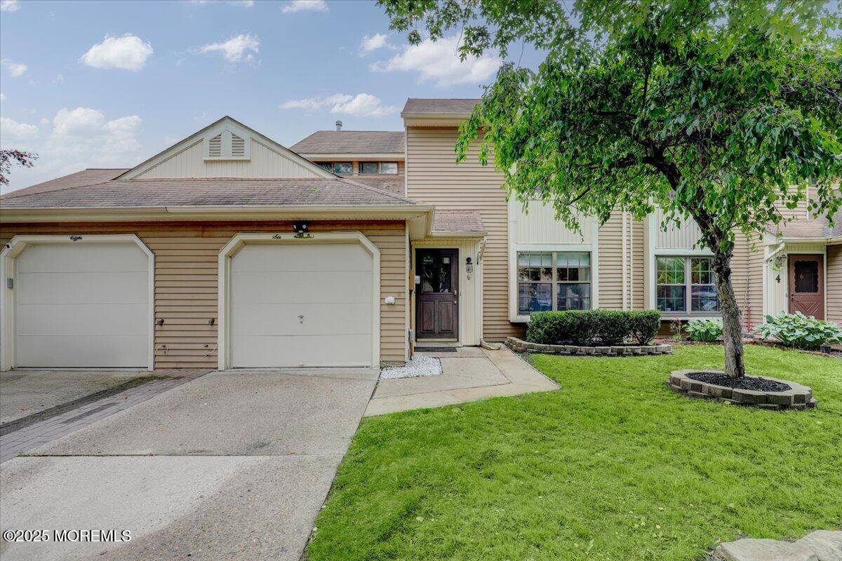 East Brunswick, NJ 08816,6 Morton Court