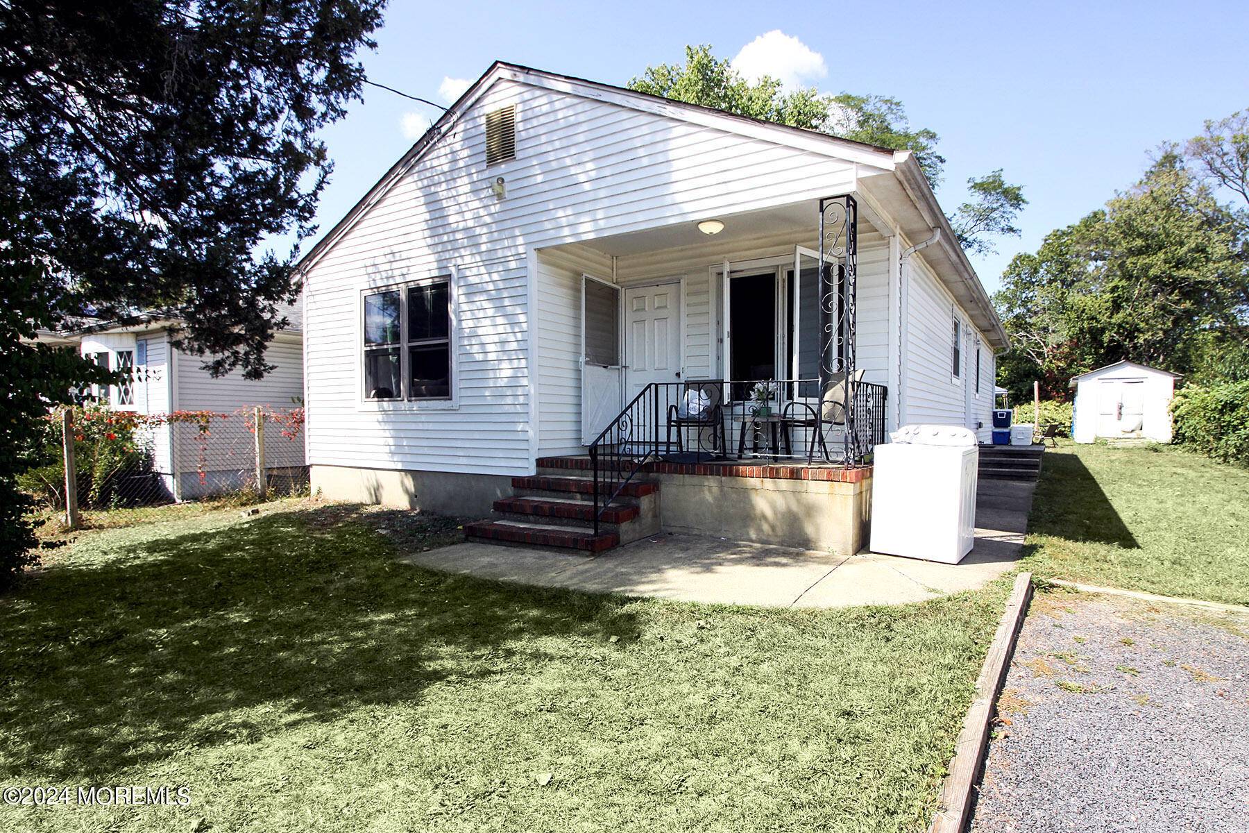 Howell, NJ 07731,19 E 4th Street