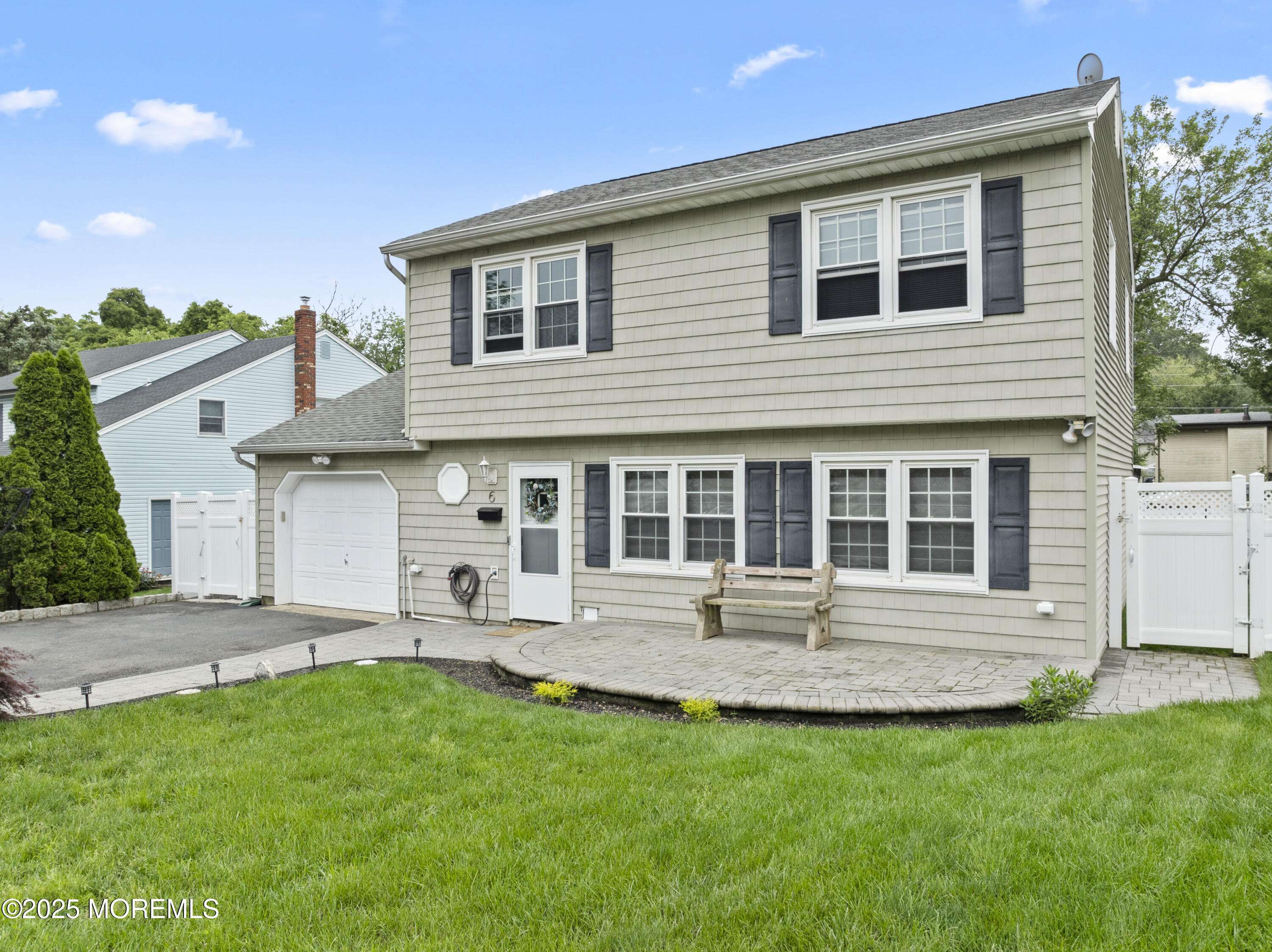 Hazlet, NJ 07730,6 Convent Court
