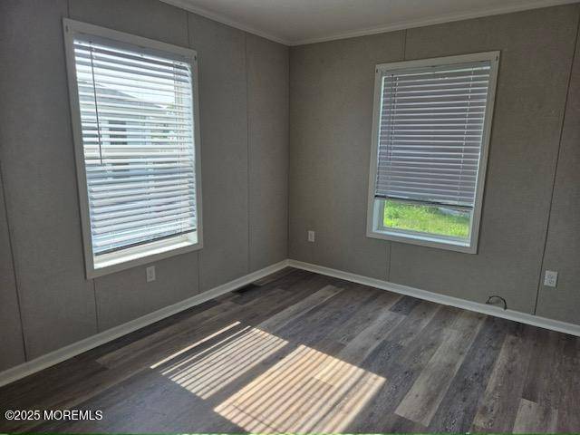 Hazlet, NJ 07734,9 Mary Ann Court