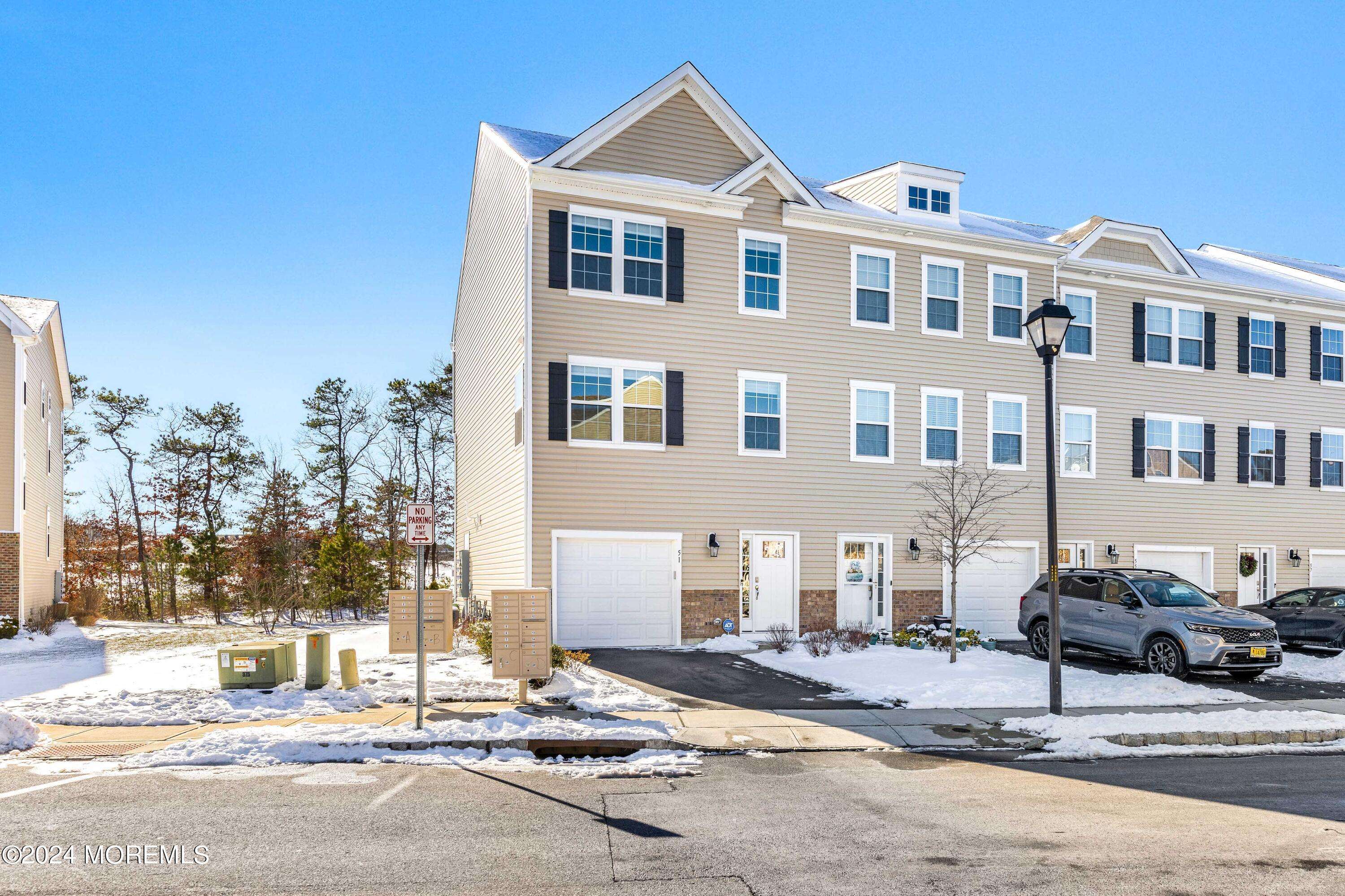 Manahawkin, NJ 08050,51 Melanie Way #301