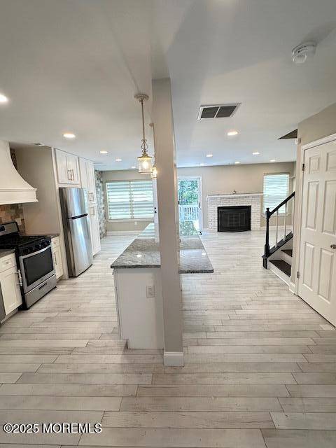 Manalapan, NJ 07726,103 Rumford Way
