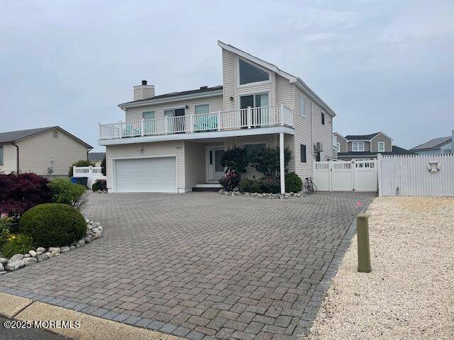 Manahawkin, NJ 08050,702 Newell Avenue