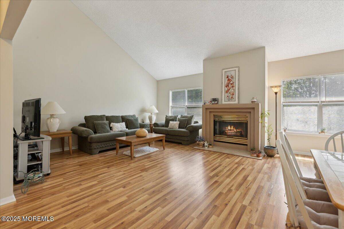 Englishtown, NJ 07726,126 Sunnymede Street