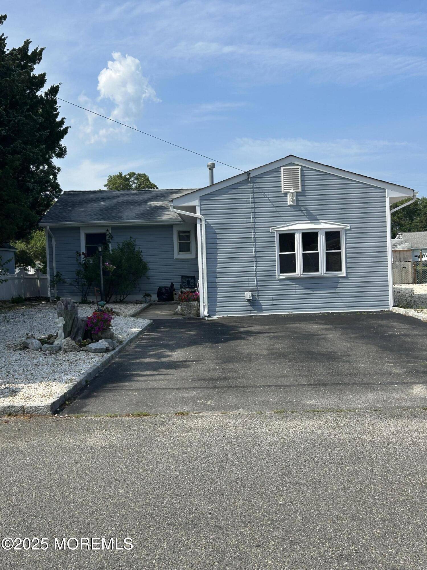 Lanoka Harbor, NJ 08734,1010 Bowsprit Pt Point