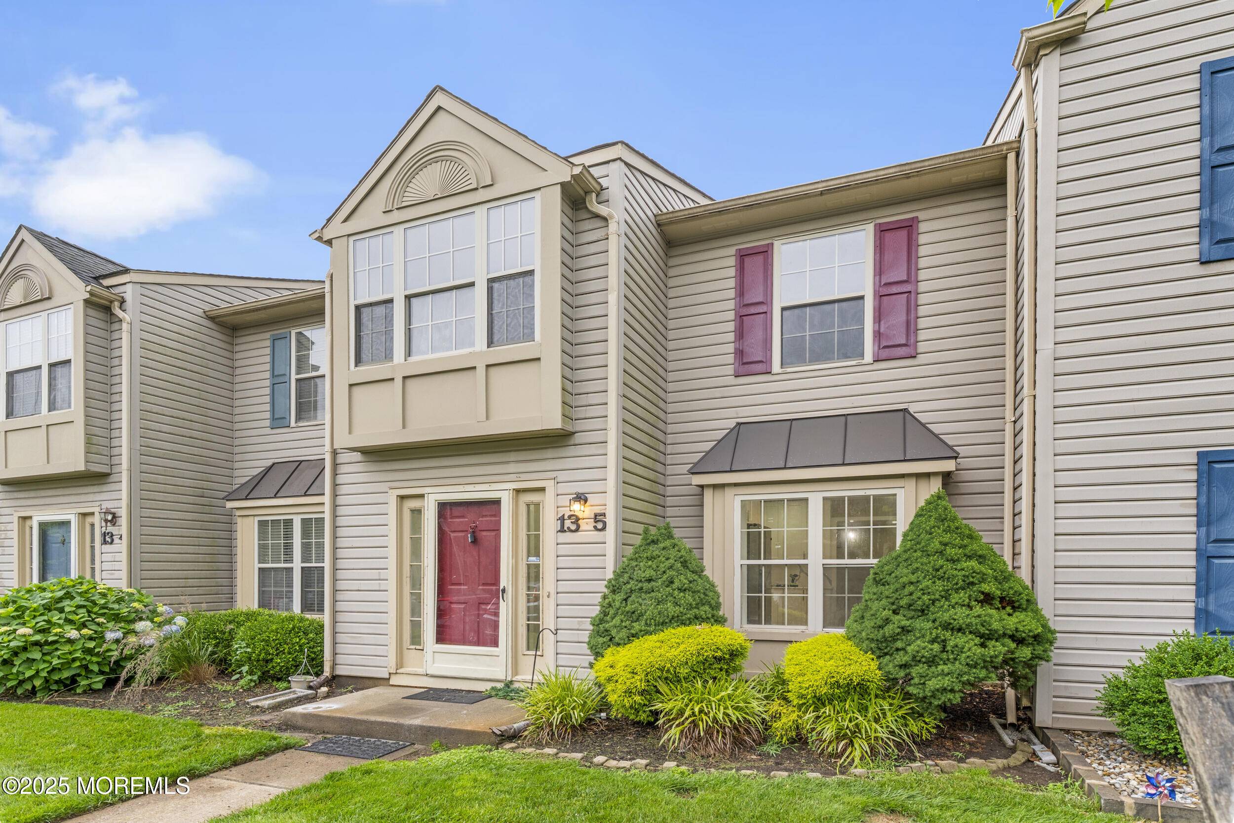Freehold, NJ 07728,13 Stuart Drive #5