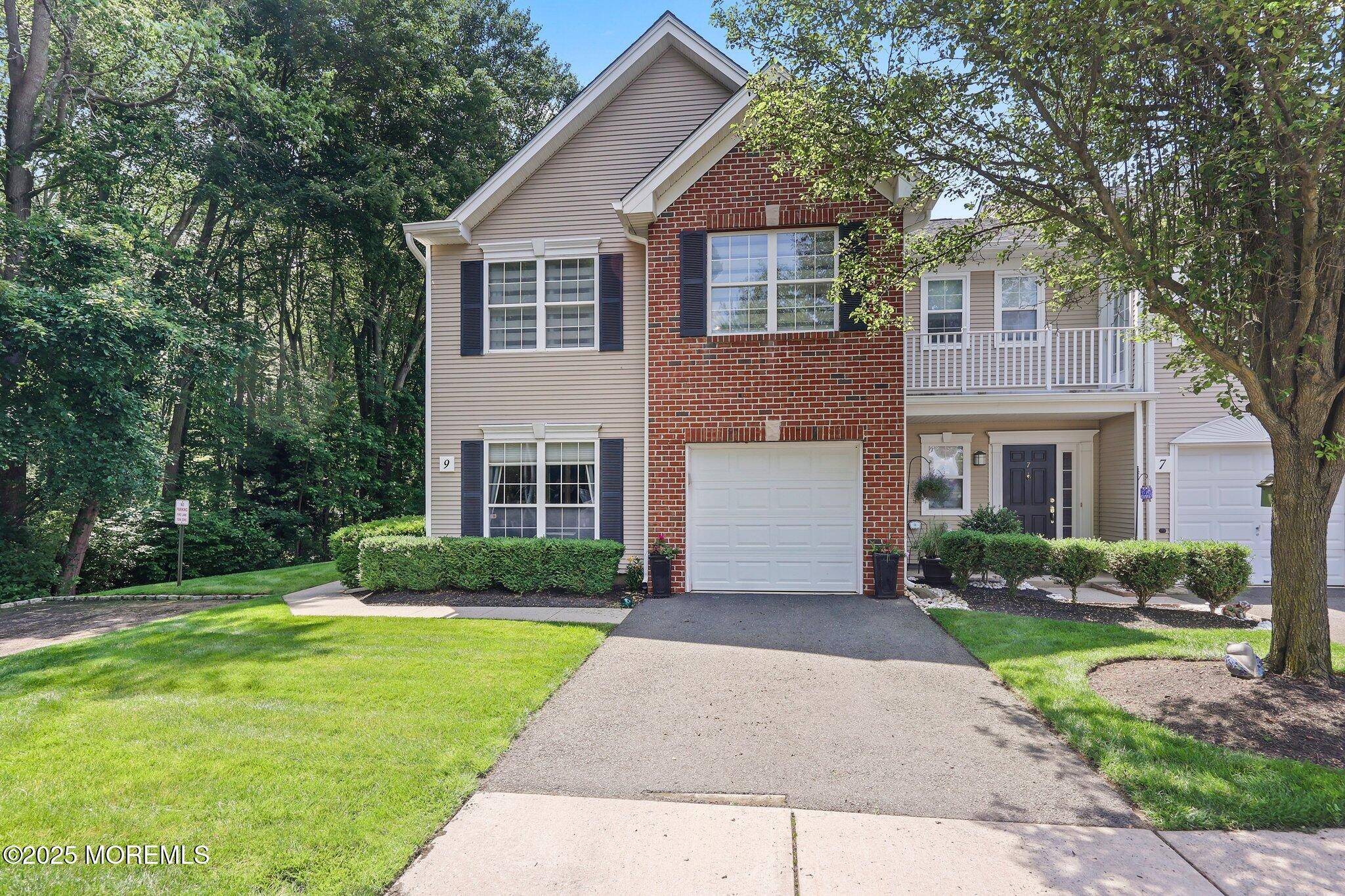 Manalapan, NJ 07726,9 Ganton Way