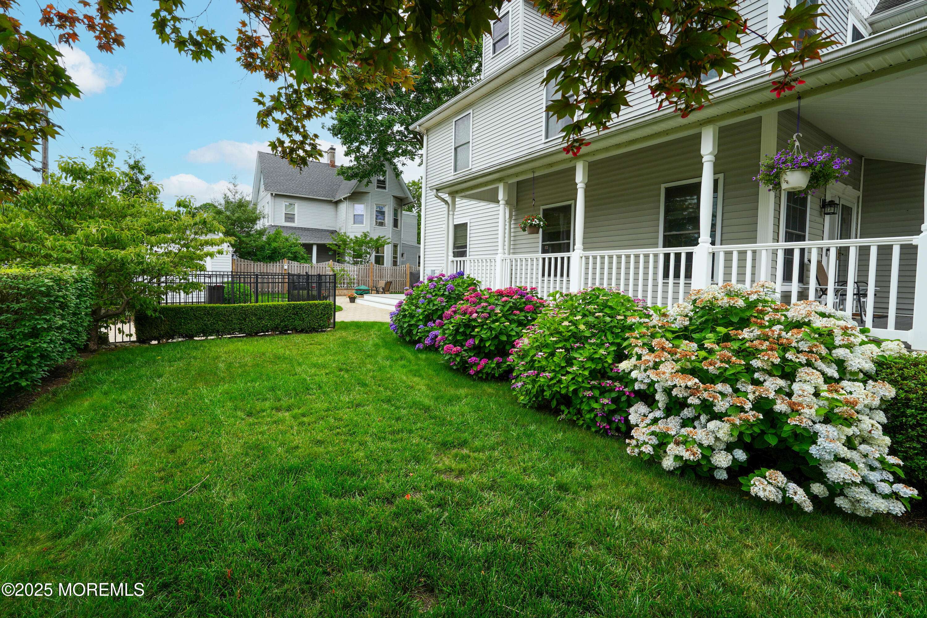 Atlantic Highlands, NJ 07716,88 3rd Avenue