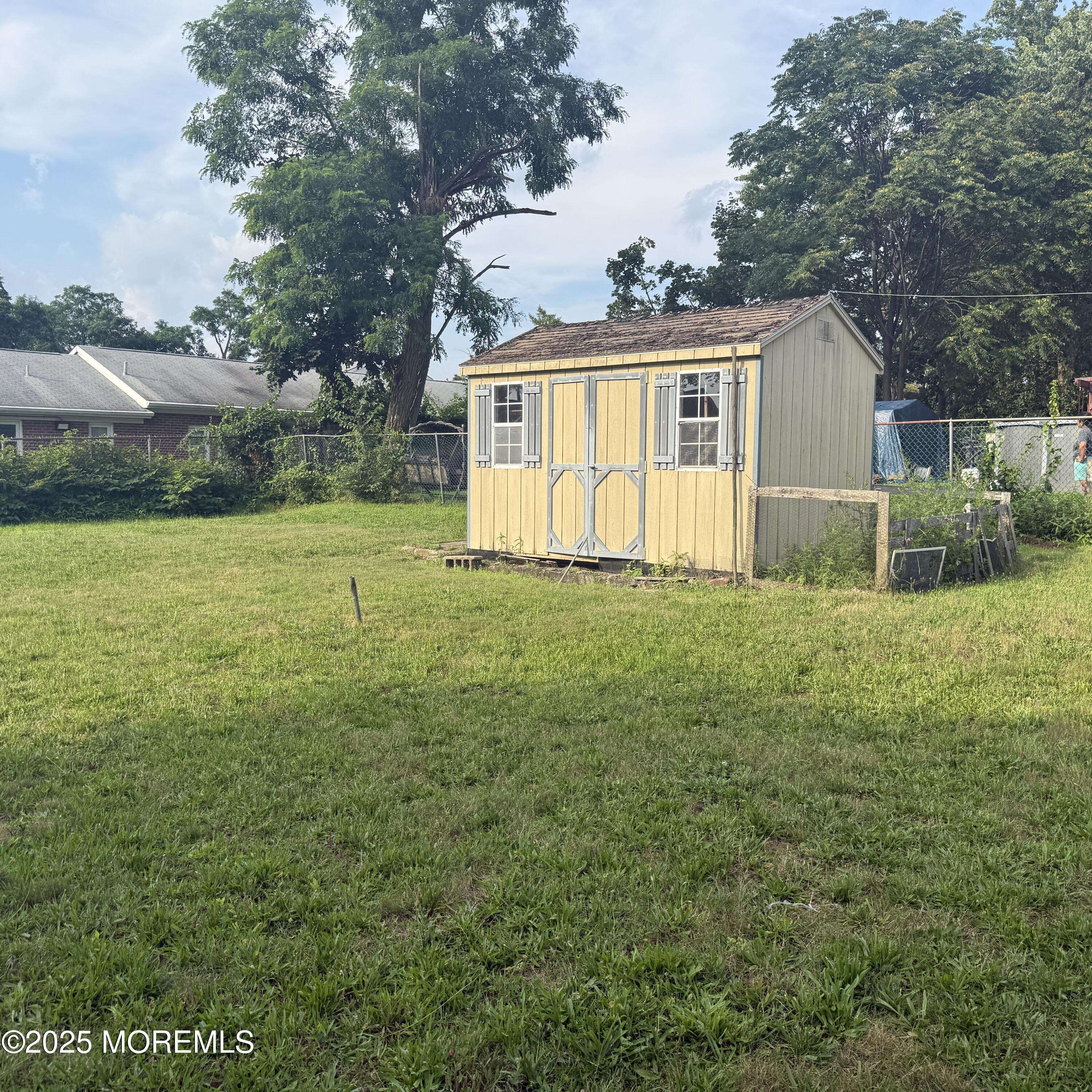 Red Bank, NJ 07701,44 W Sunset Avenue