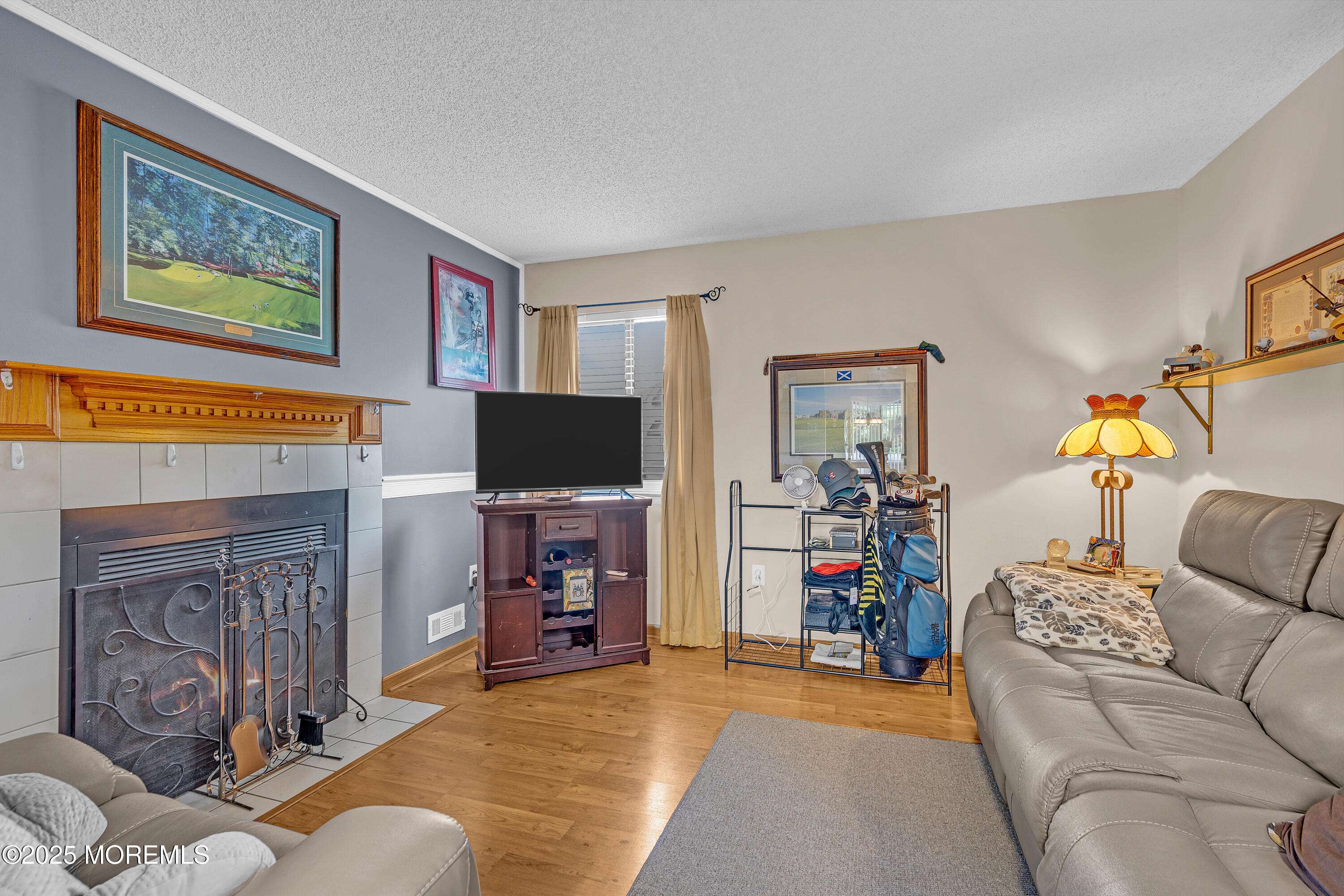Plainsboro, NJ 08536,39 Hampshire Drive