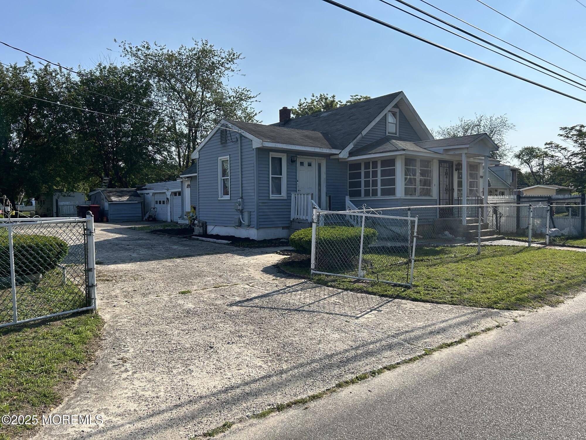 Toms River, NJ 08757,40 3rd Avenue