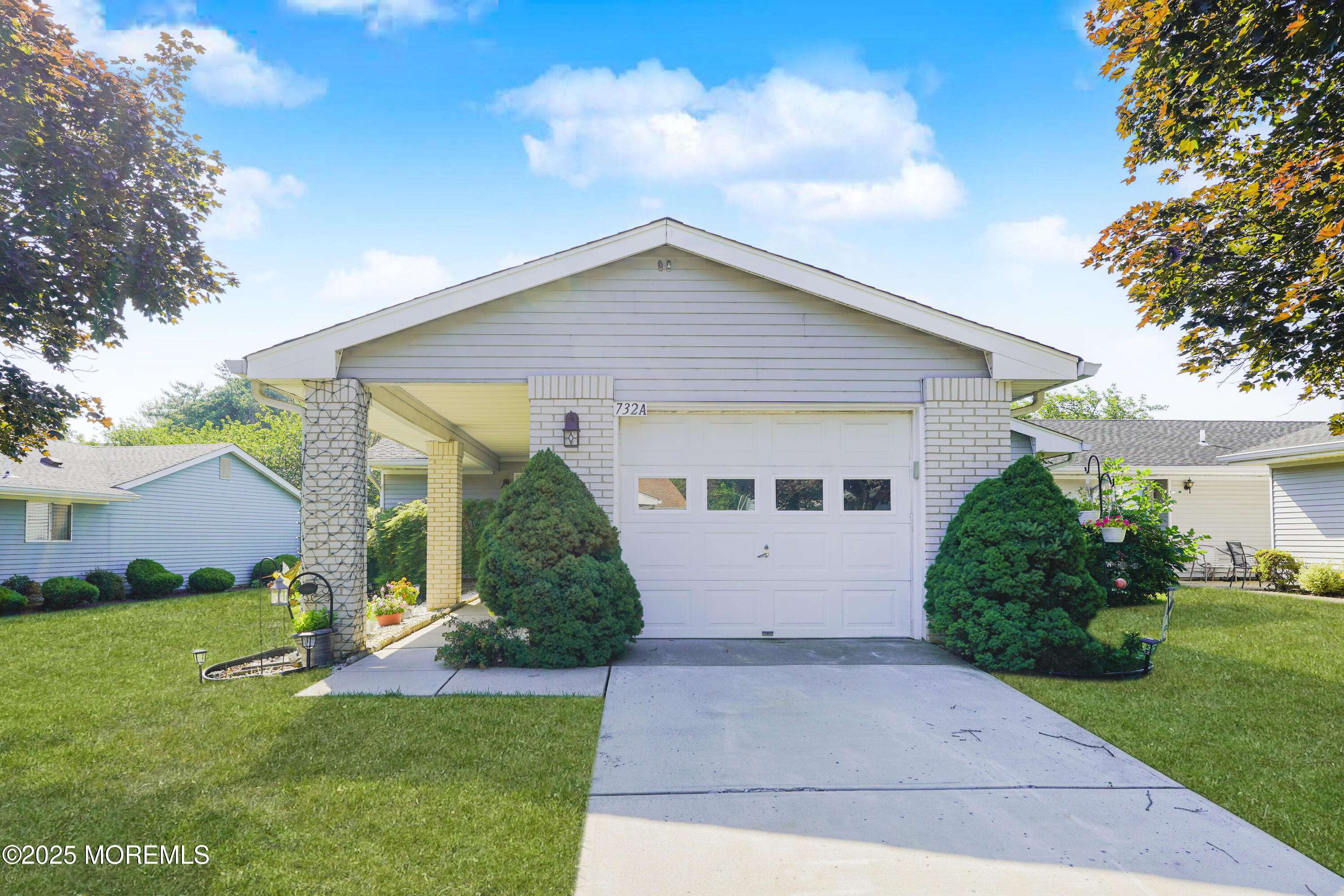 Monroe, NJ 08831,732 Ralston Plaza #732A